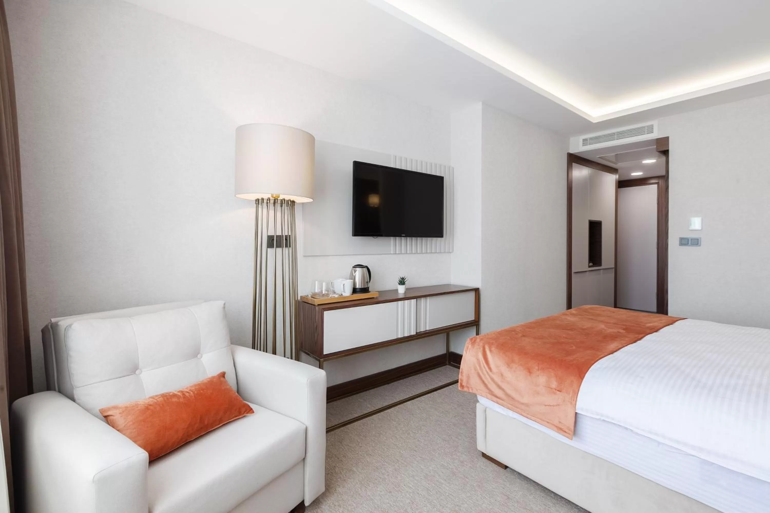 Photo of the whole room, Bed in Sherry Suites Karaköy