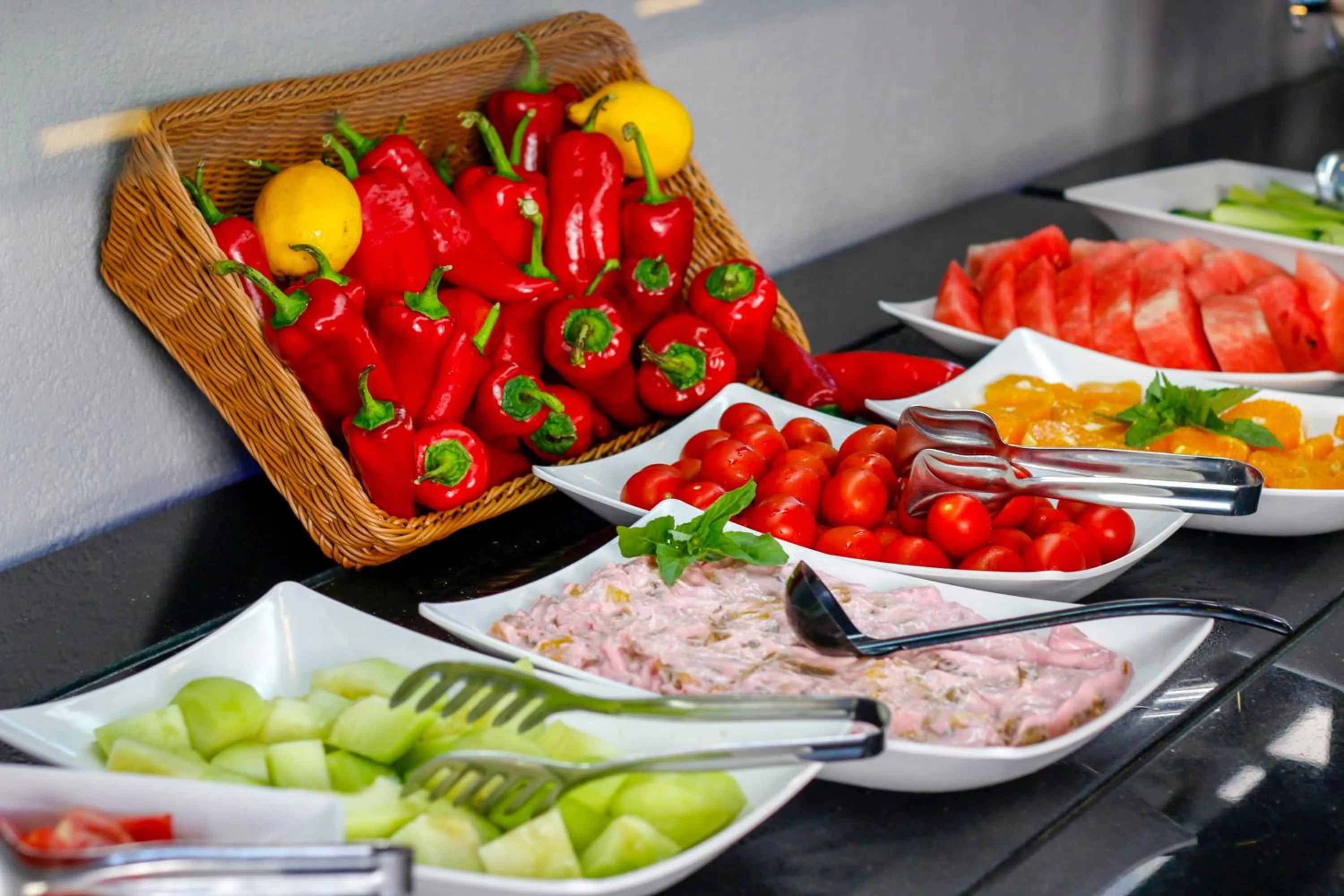 Food and drinks in Aurasia Beach Hotel