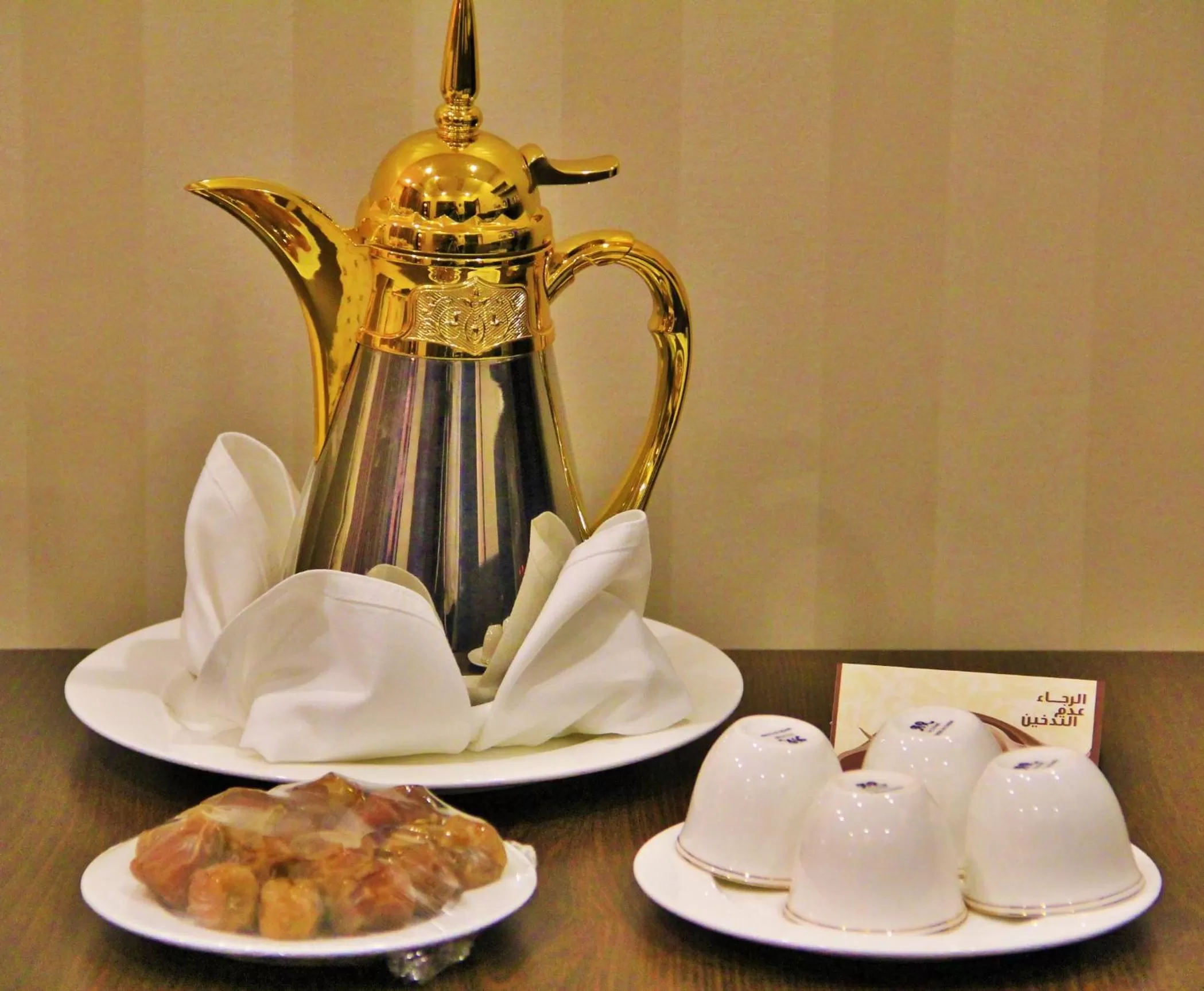 Food and drinks in Grand Park Hotel