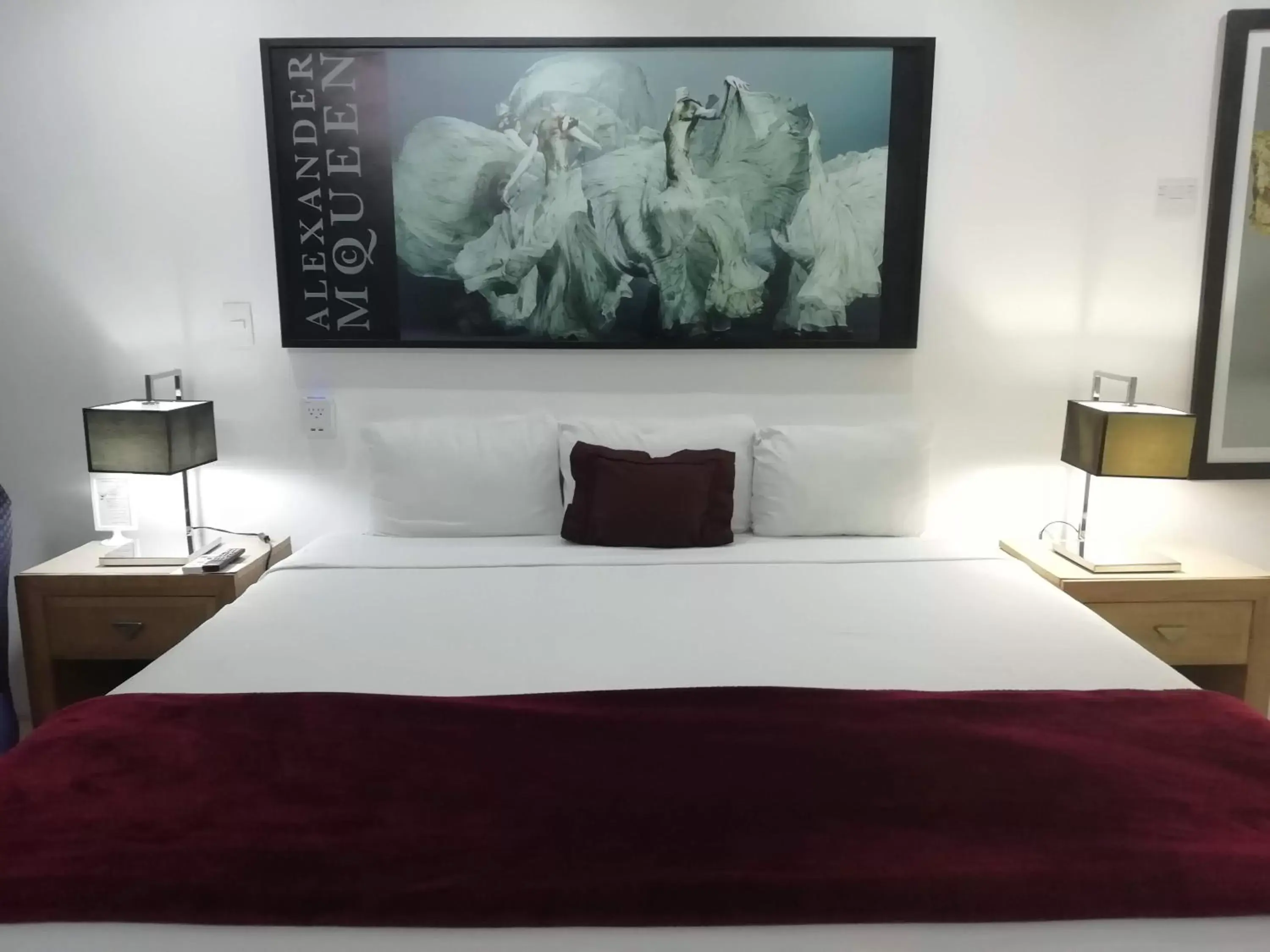 Bed in Spazio Boutique Hotel