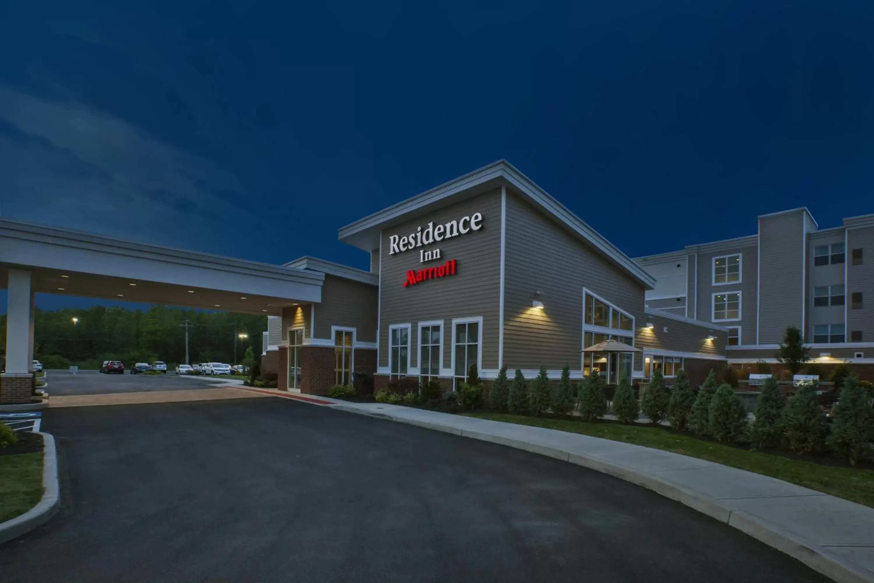 Property Building in Residence Inn Rochester Henrietta