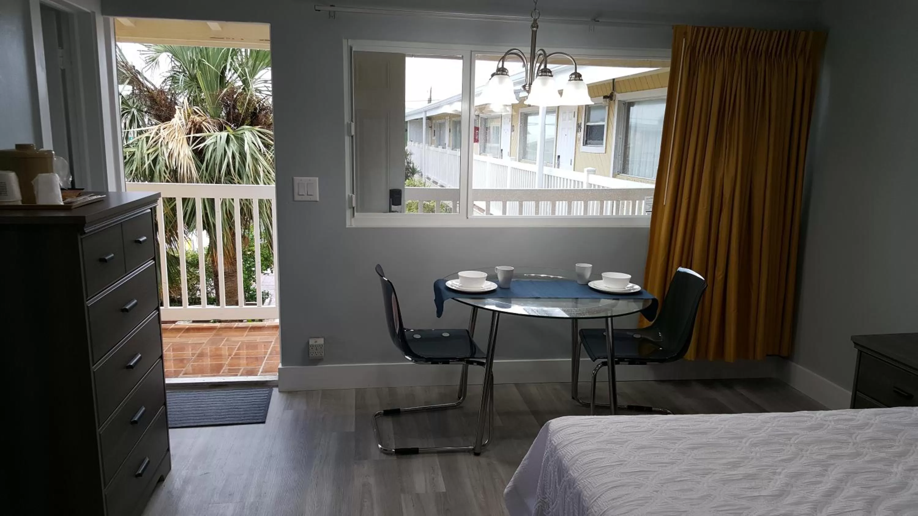 Bed in The Palms On Ocean