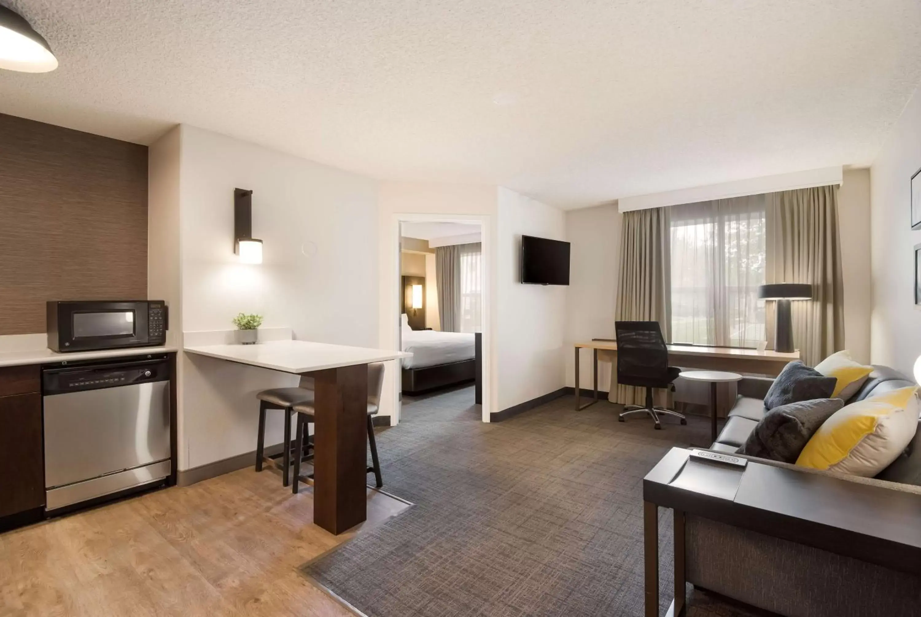 Bedroom, Seating Area in Sonesta ES Suites Reno