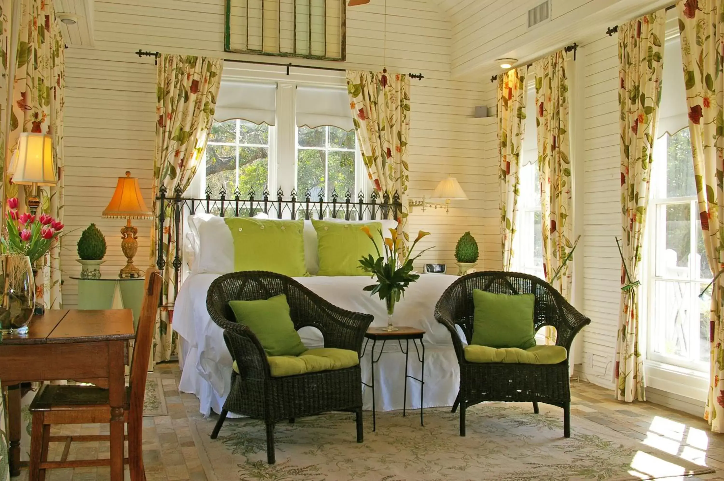 Bed in Rainbow Courts Bed in Rainbow Courts