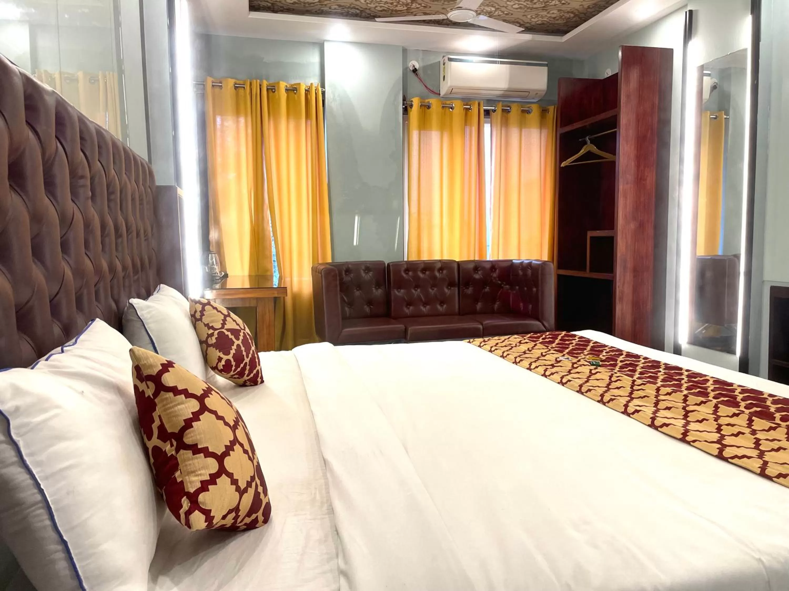 Standard Double Room - single occupancy in HOTEL AIRPORT KK
