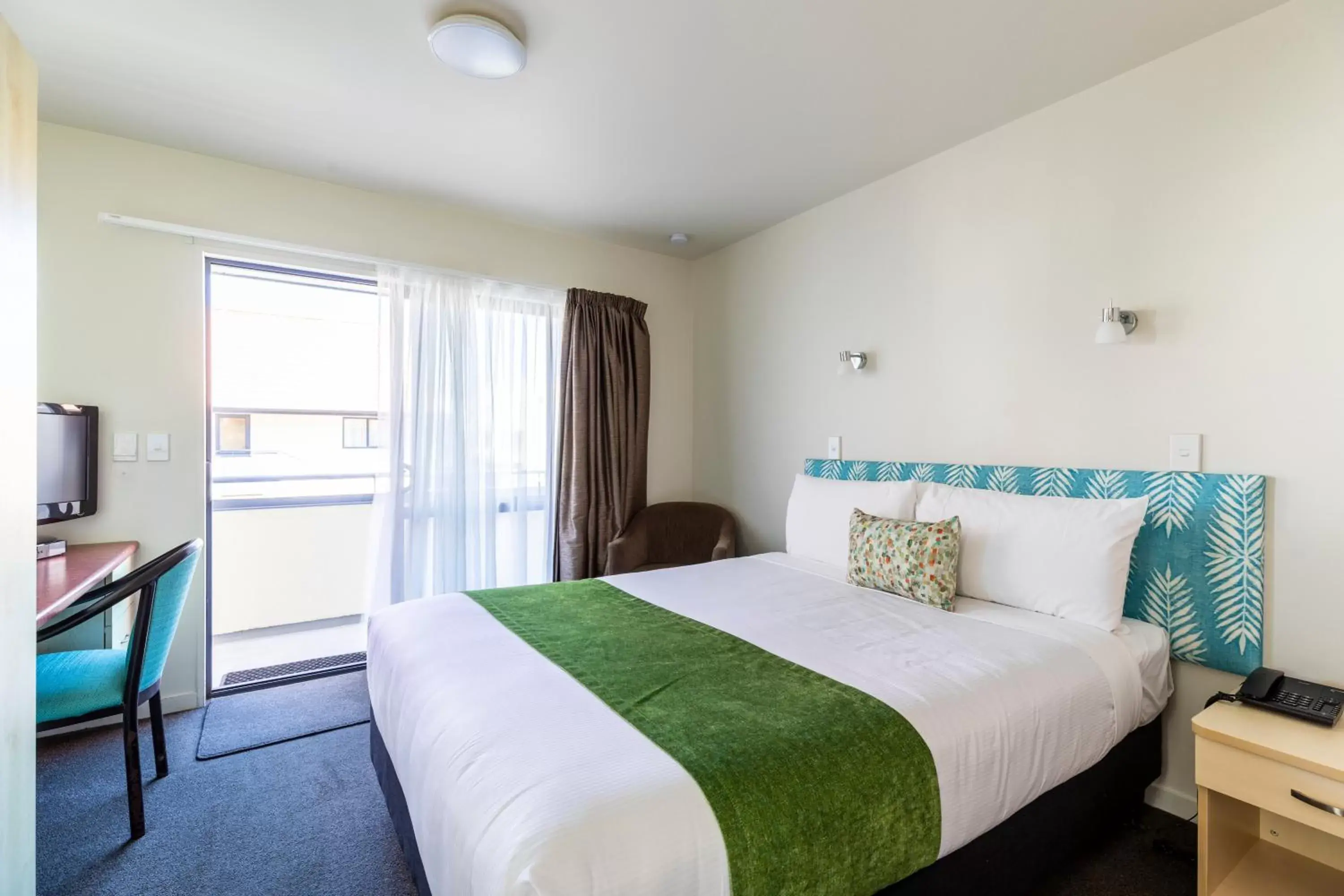 Bedroom, Bed in Bella Vista Motel Wellington
