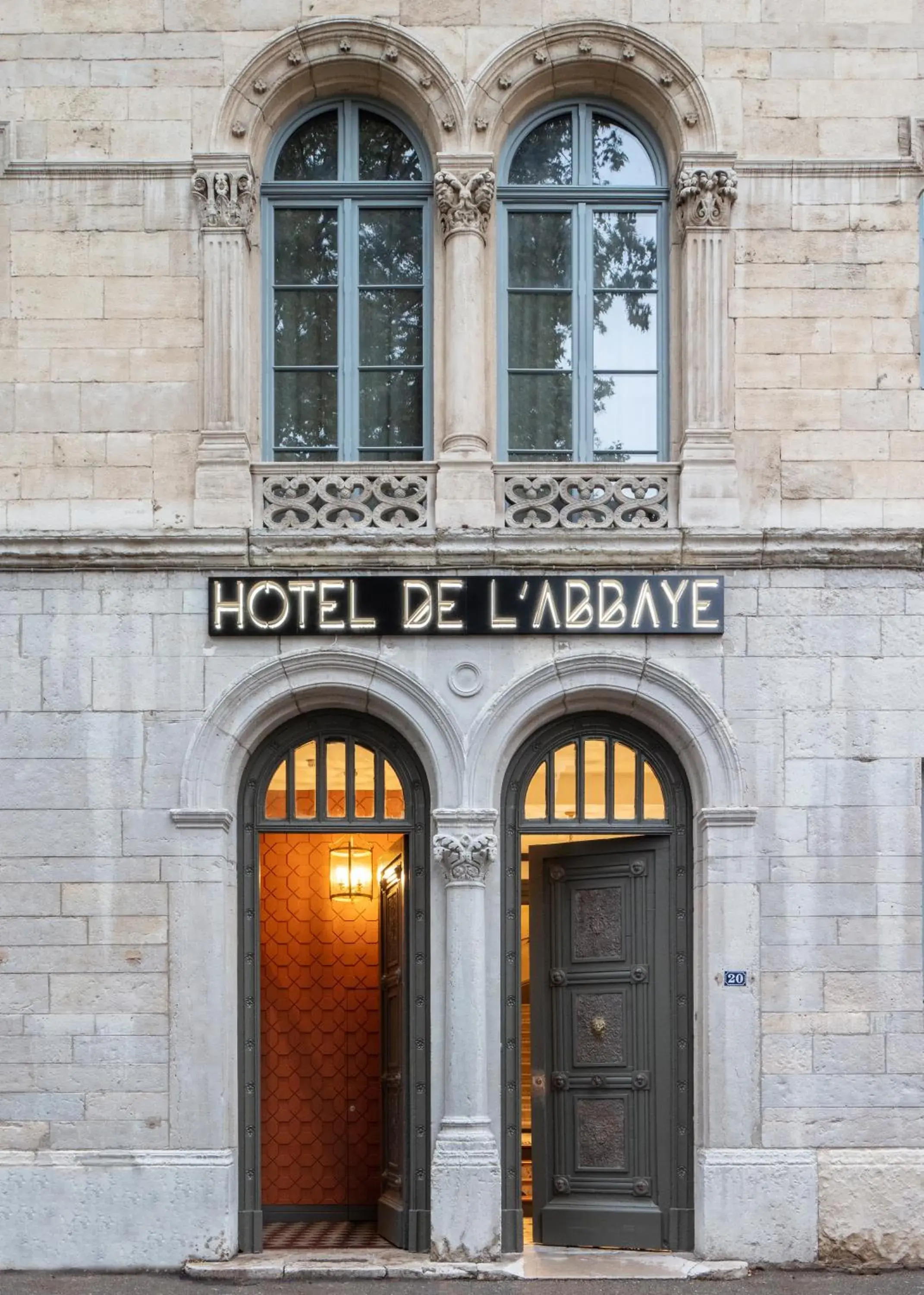 Facade/entrance in Hôtel de l'Abbaye Lyon - Boutique Hôtel