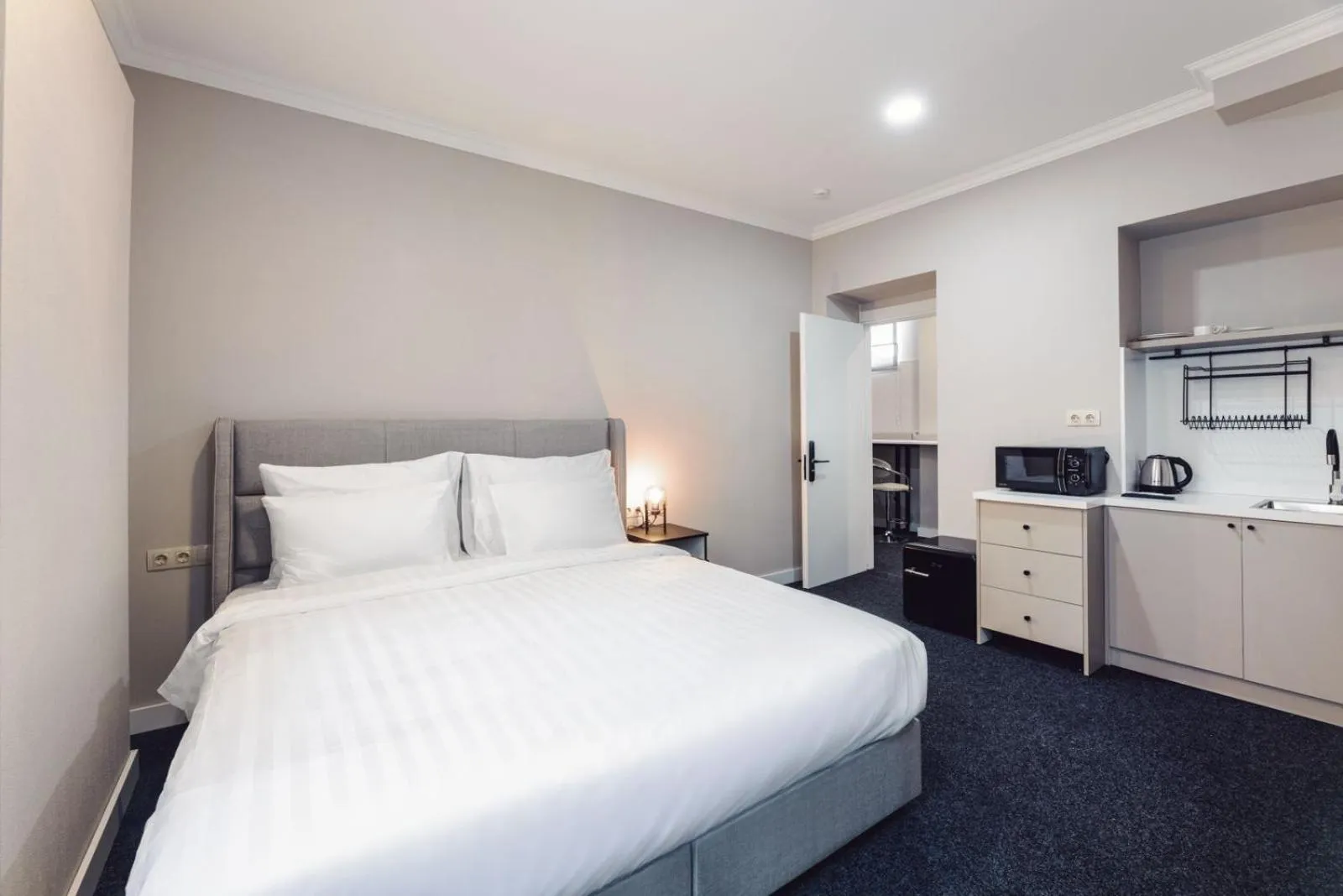 Bedroom, Bed in Salve