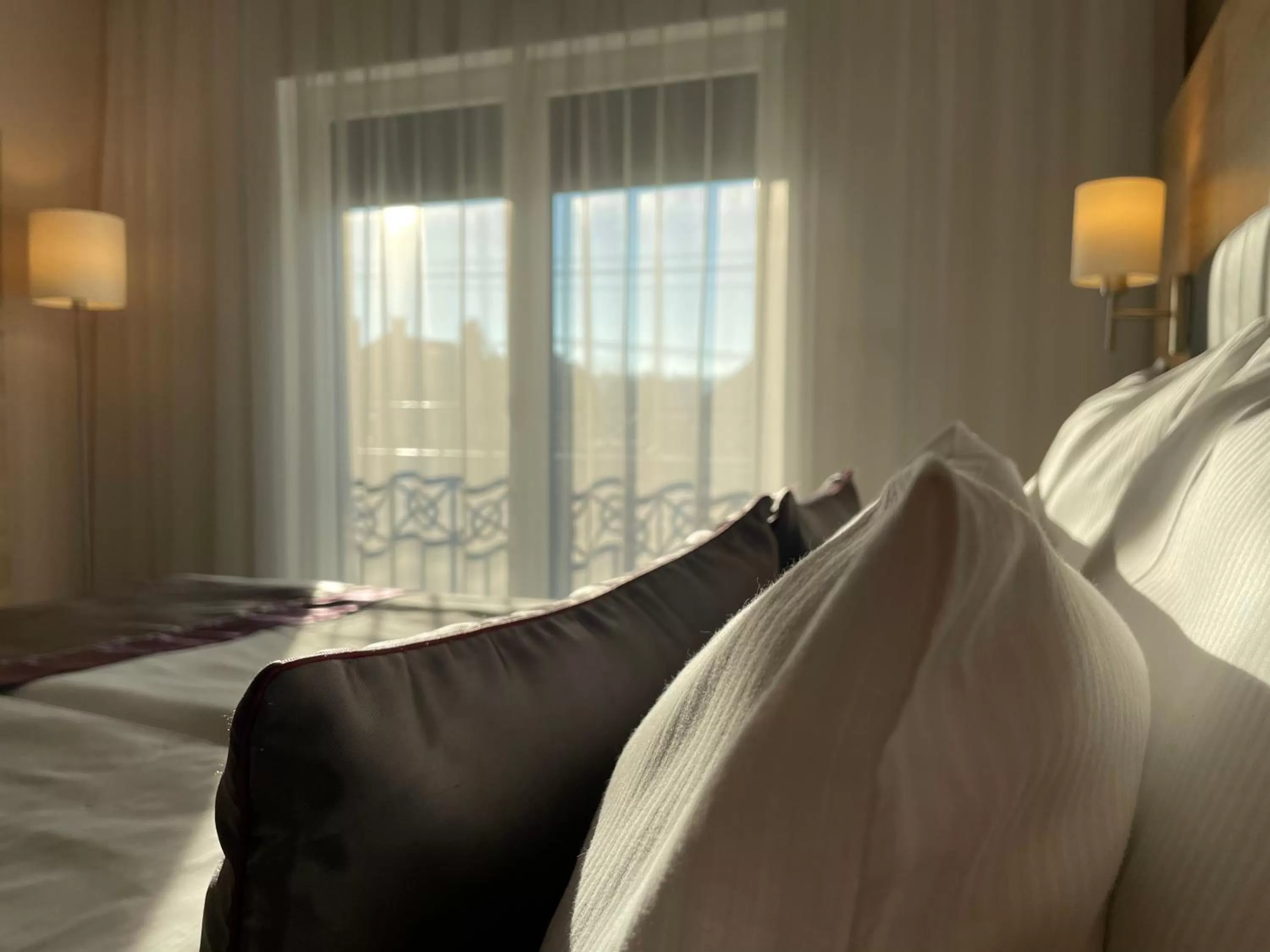 Bed in Villa Aruba & Private SPA Suites