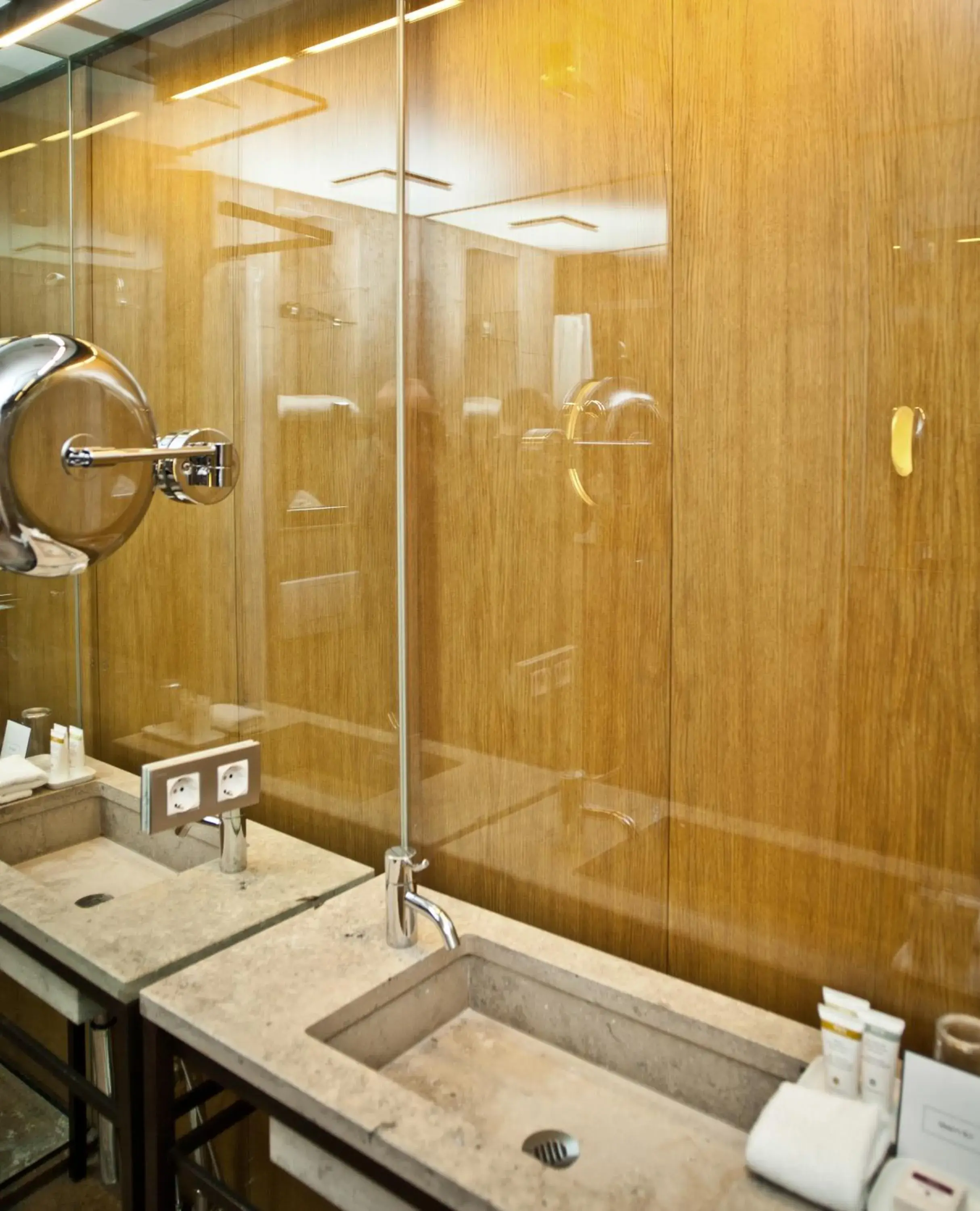 Shower, Bathroom in CORTIINA Hotel