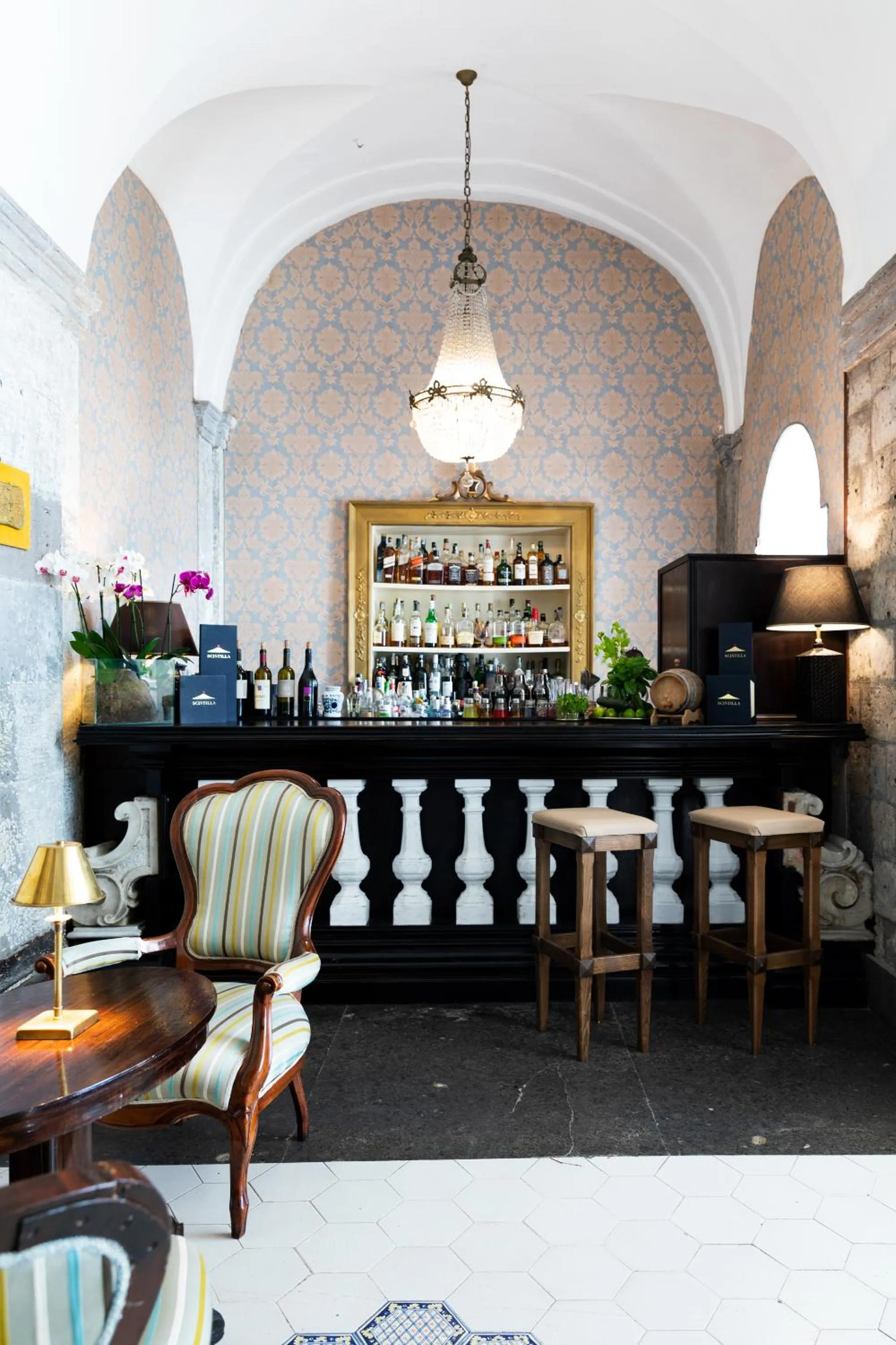 Lounge or bar in Grand Hotel Cocumella