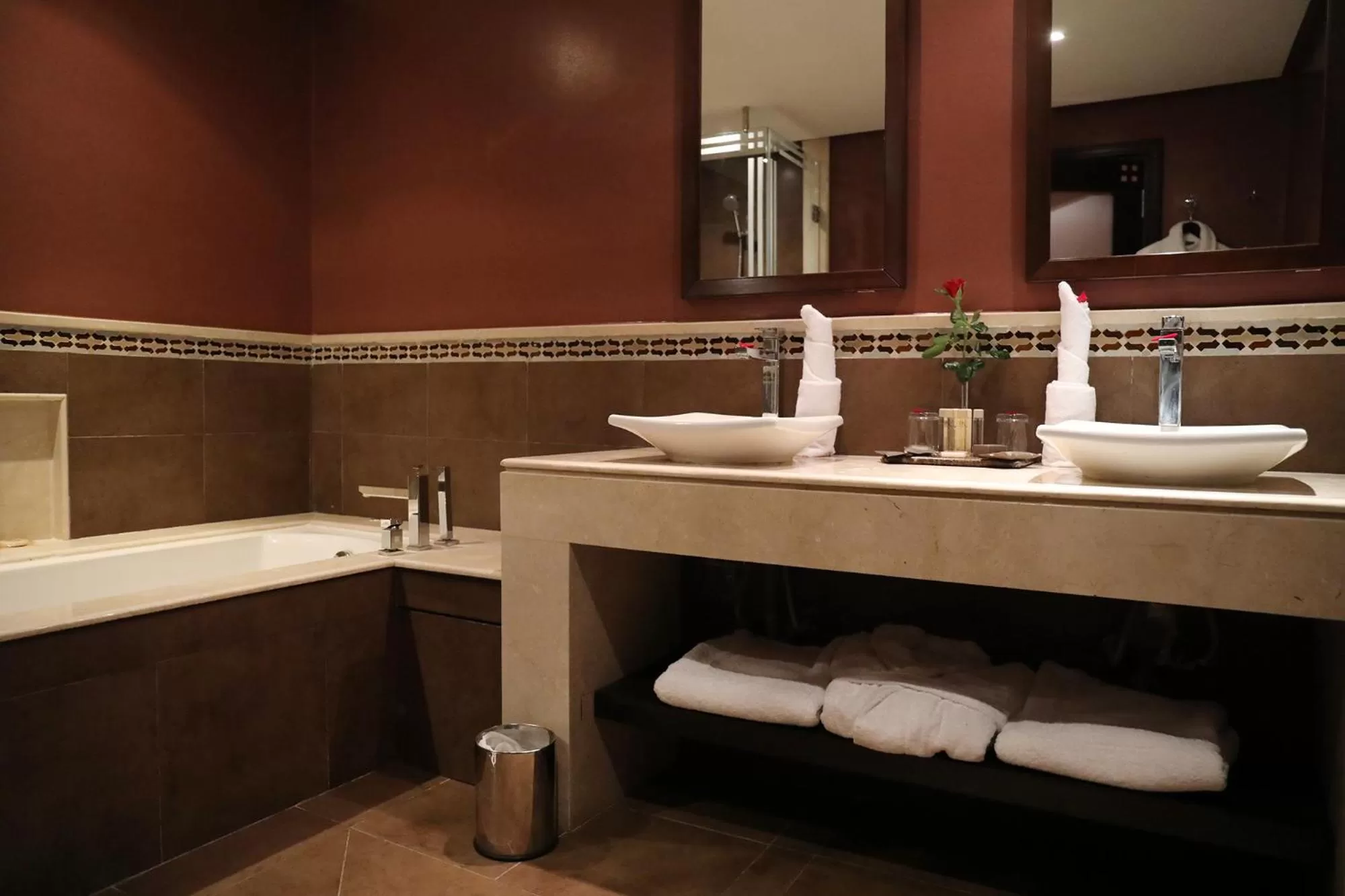 Bathroom in Kenzi Menara Palace & Resort