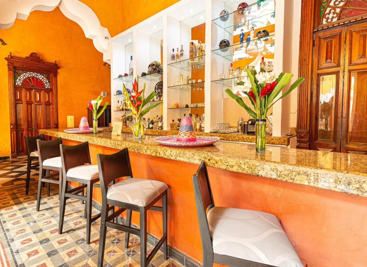 Lounge or bar, Restaurant/Places to Eat in Viva Merida Hotel Boutique