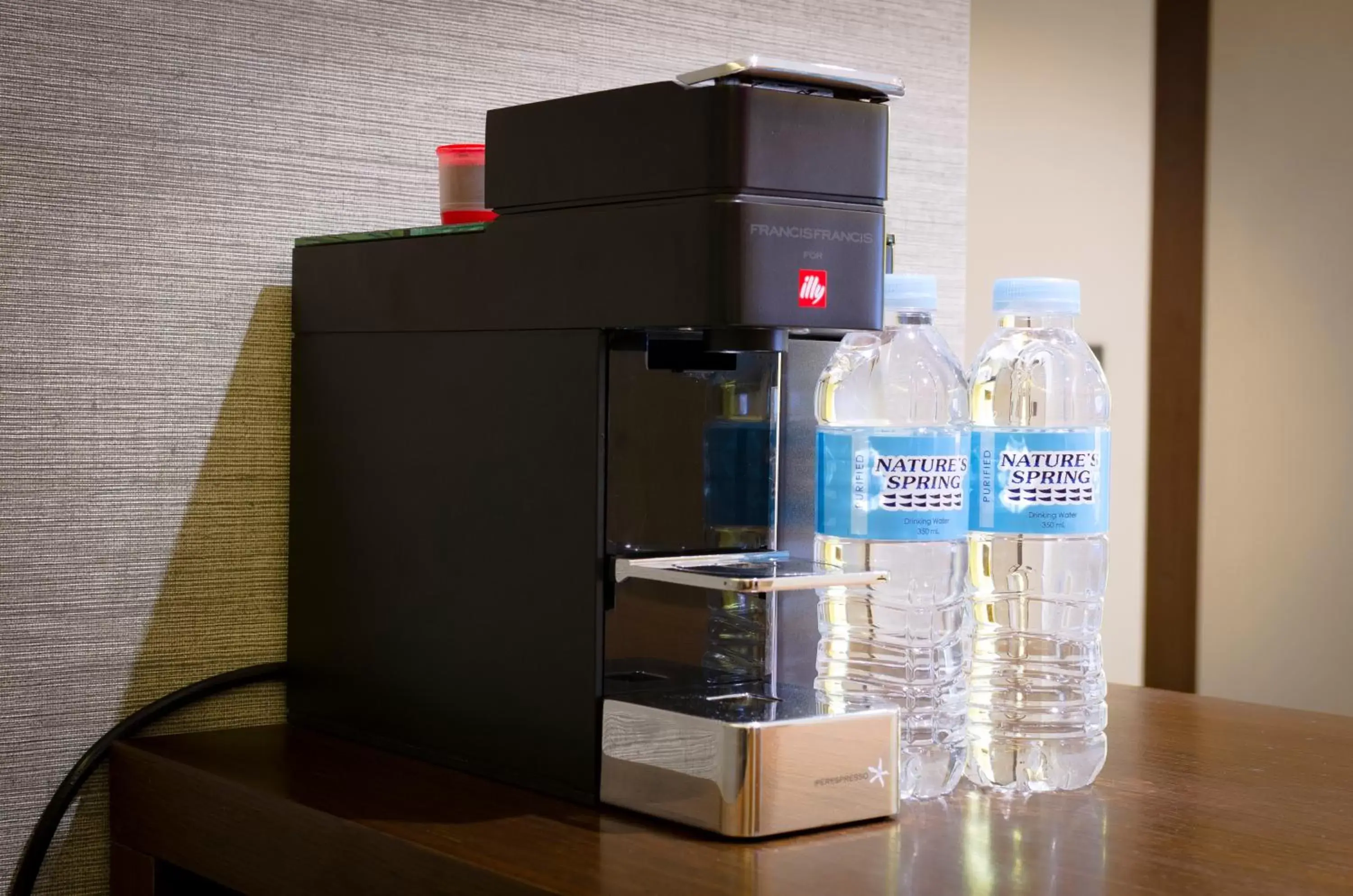 Coffee/tea facilities in The Marison Hotel