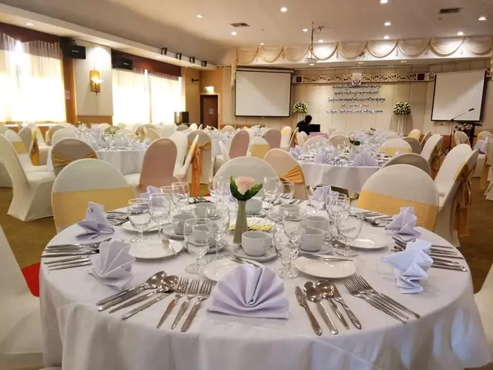 Banquet Facilities in Golden Crown Grand Hotel