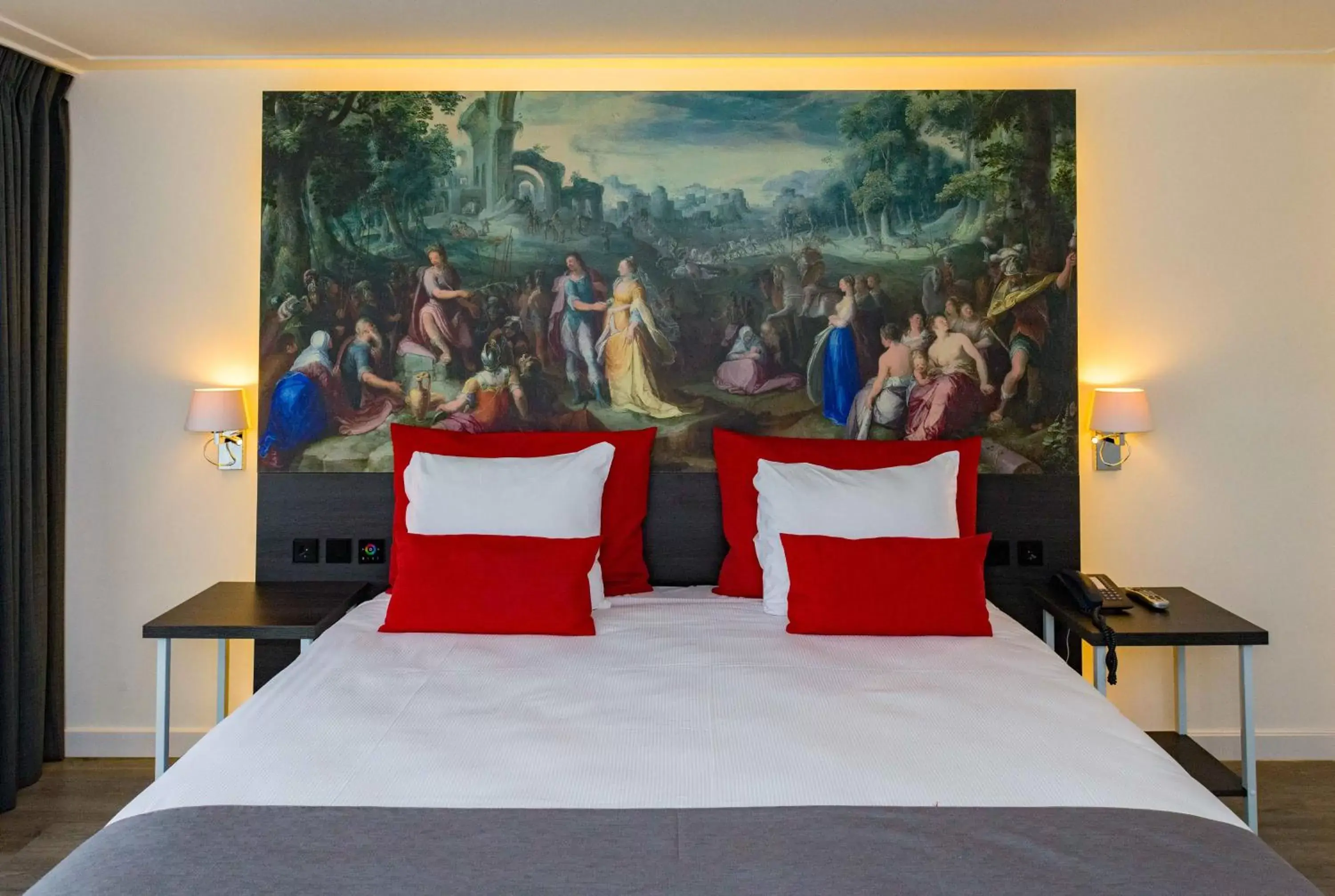 Photo of the whole room, Bed in Grand Hotel Amstelveen