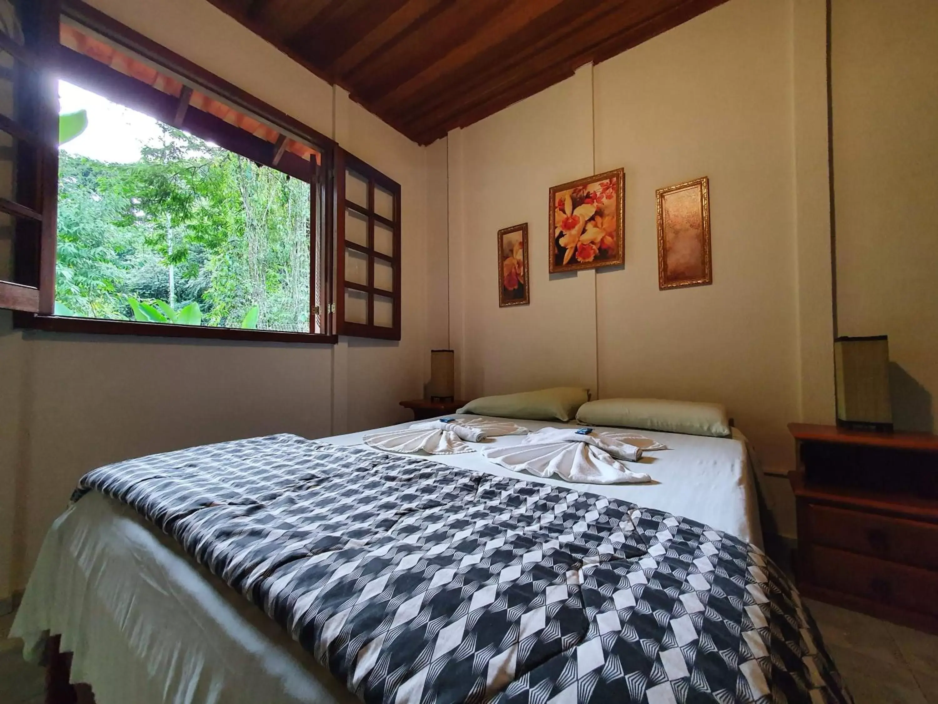 Family Room in Pousada Canto do Curió Paraty Family Room in Pousada Canto do Curió Paraty