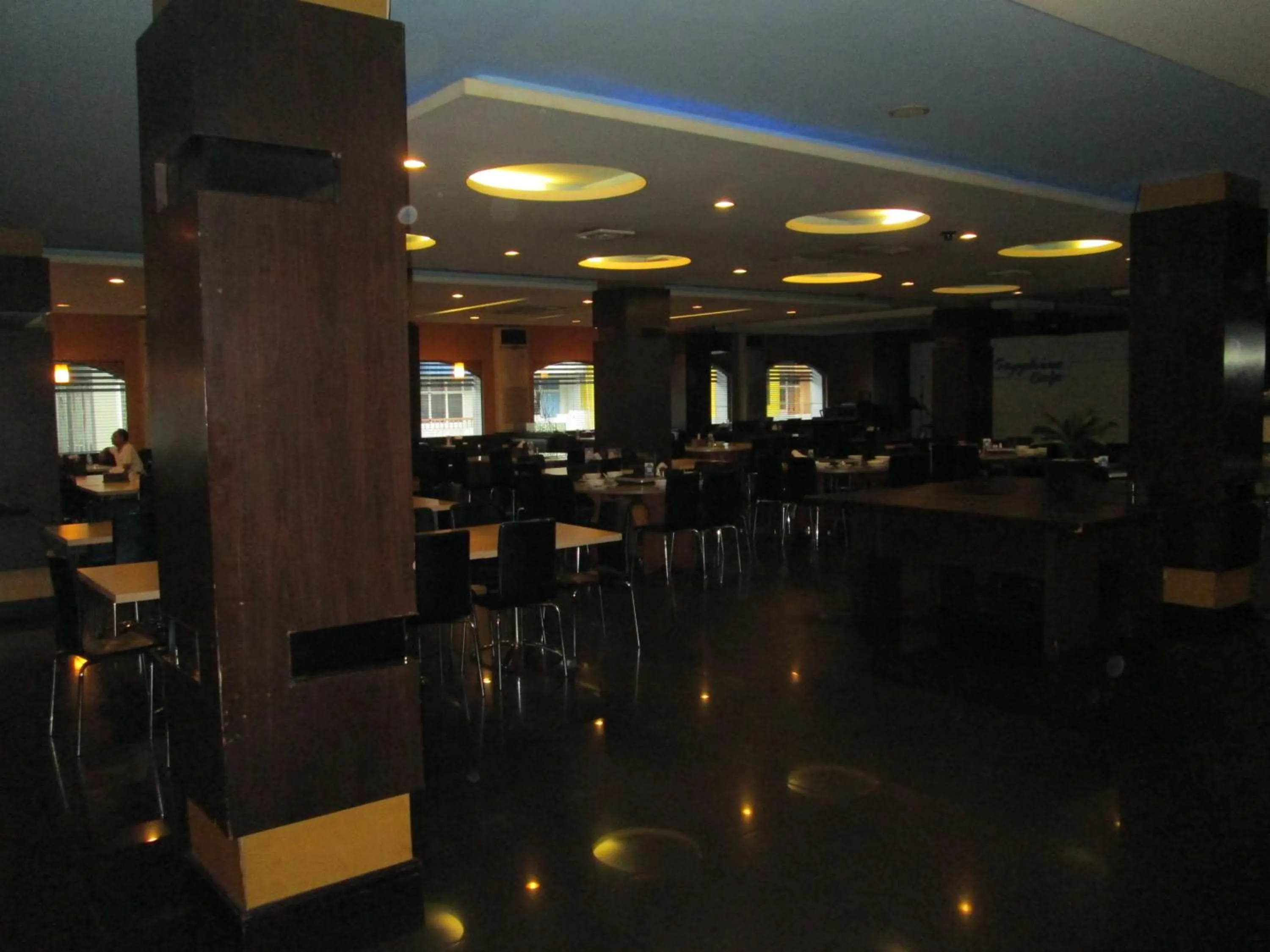 Restaurant/places to eat in Hotel Kini Pontianak