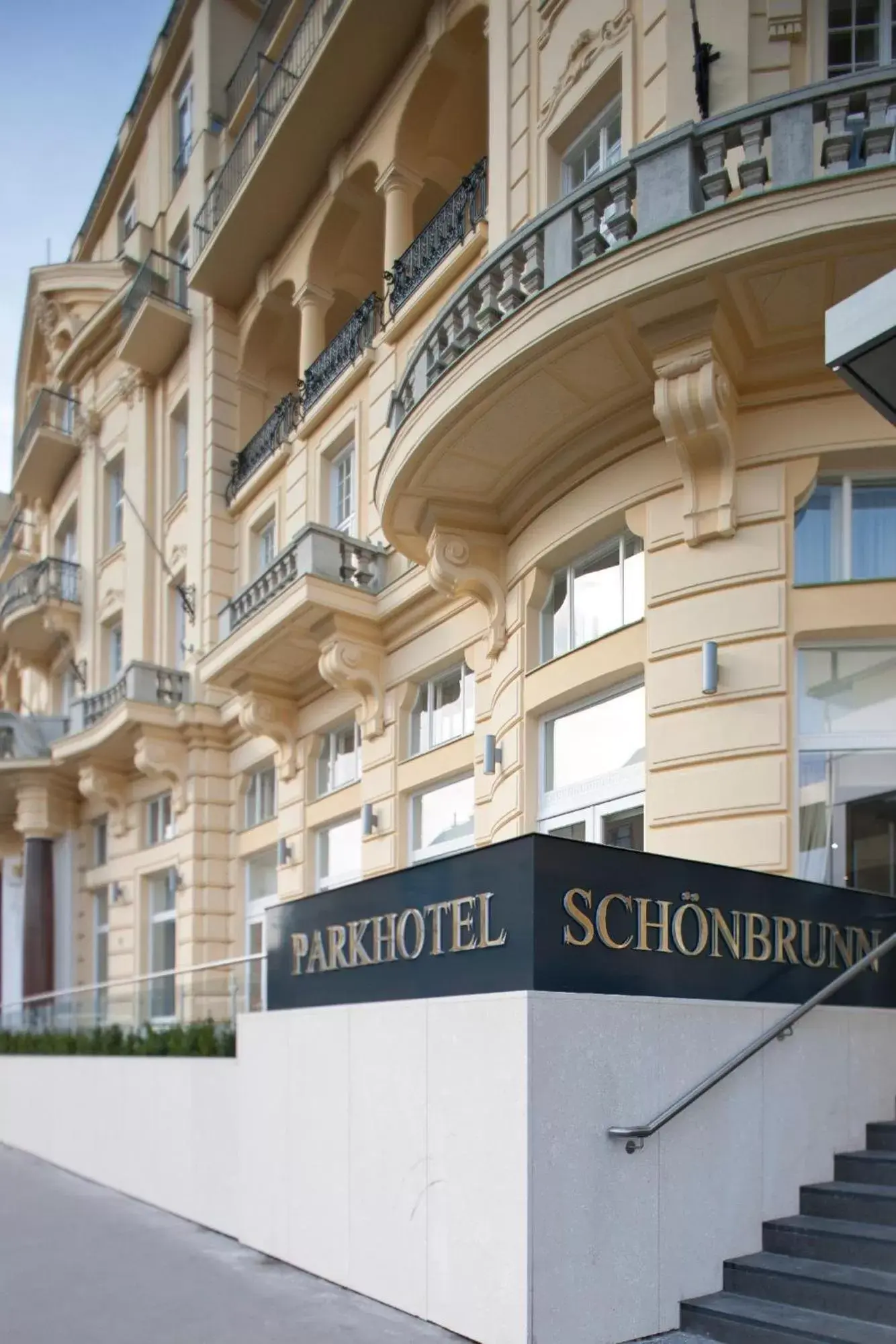 Property Building in Austria Trend Parkhotel Schönbrunn Wien