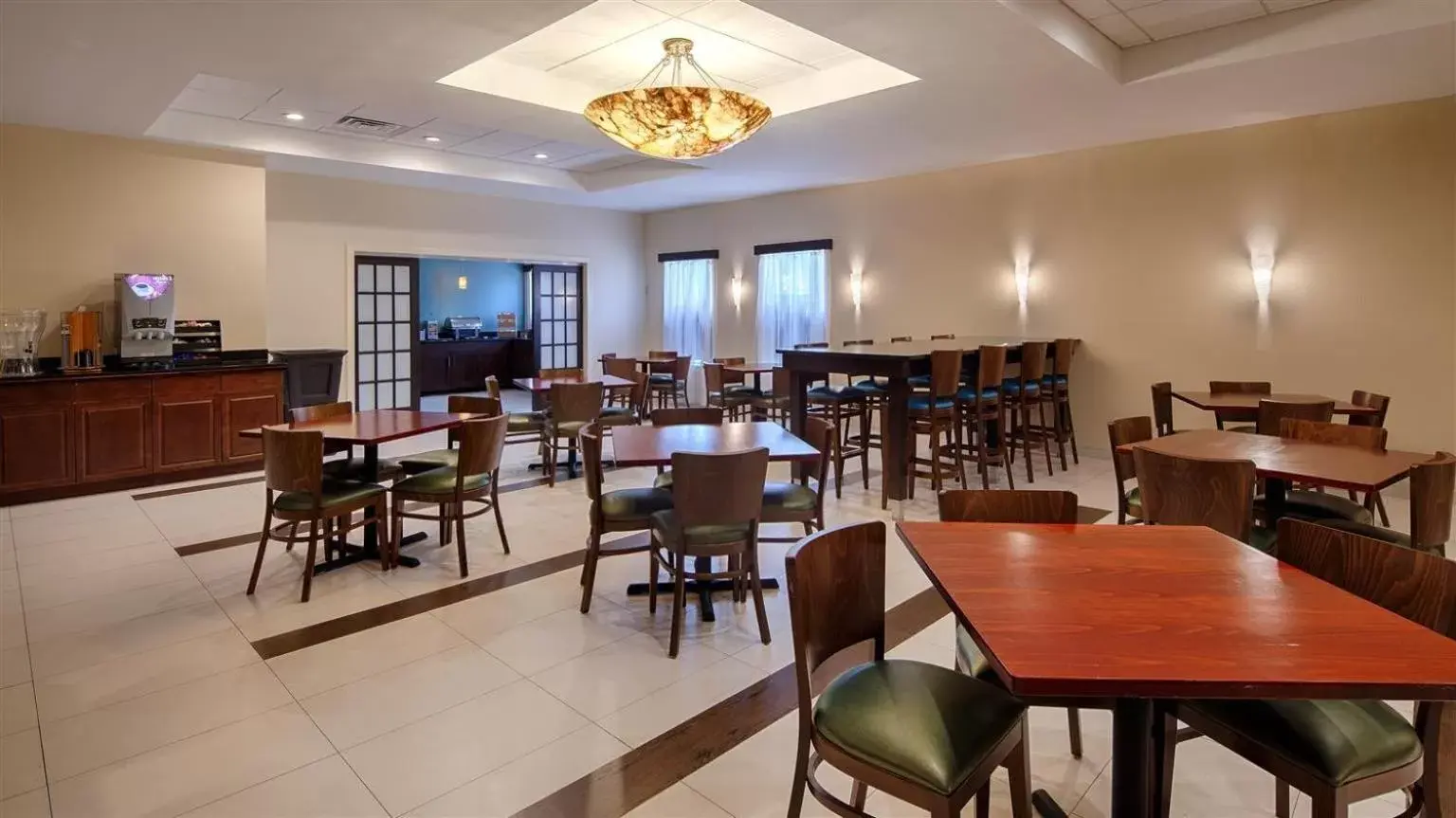 On site, Restaurant/Places to Eat in Best Western Plus Philadelphia Bensalem Hotel