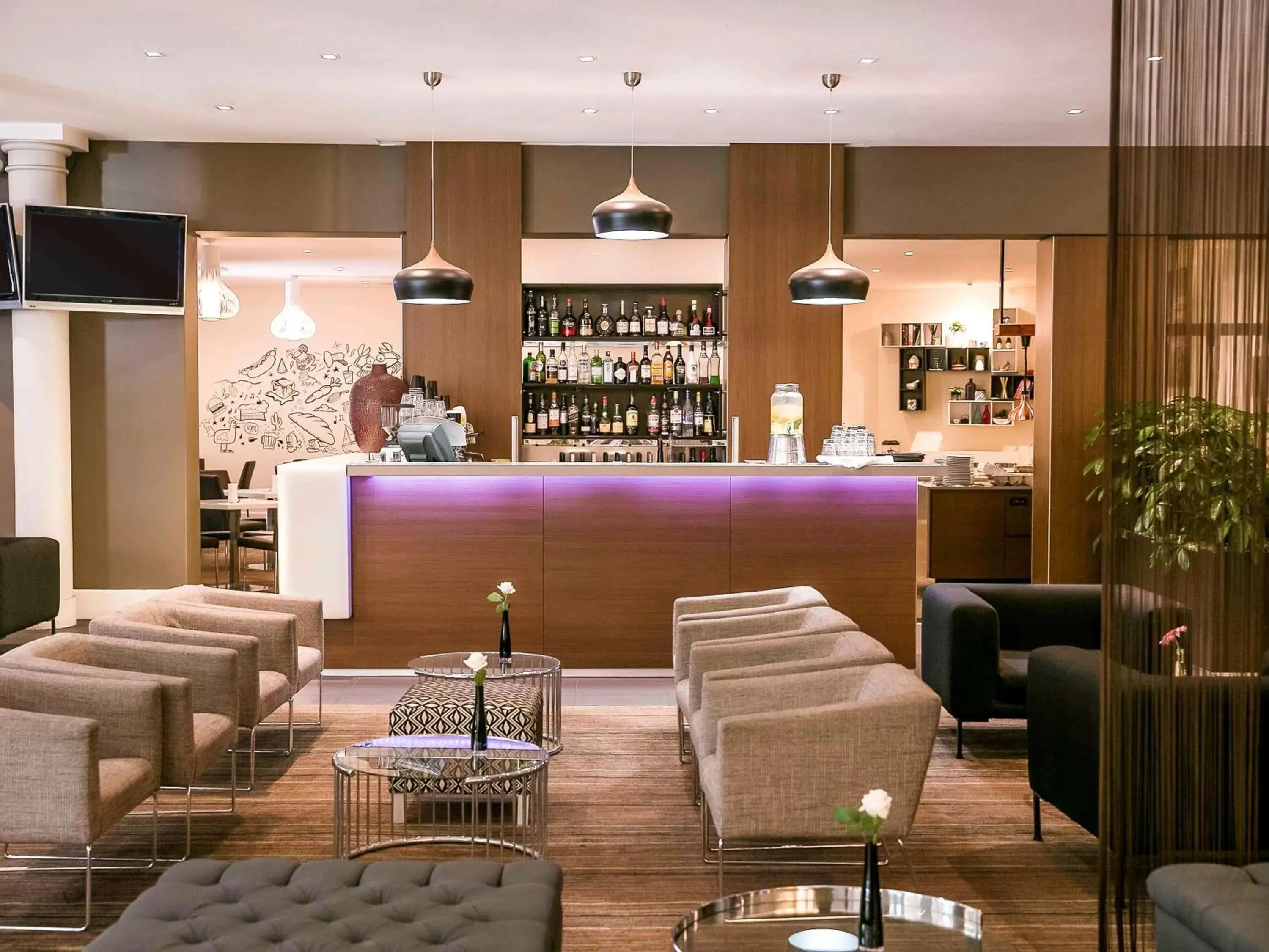 Lounge or bar, Lounge/Bar in Novotel Sydney Central