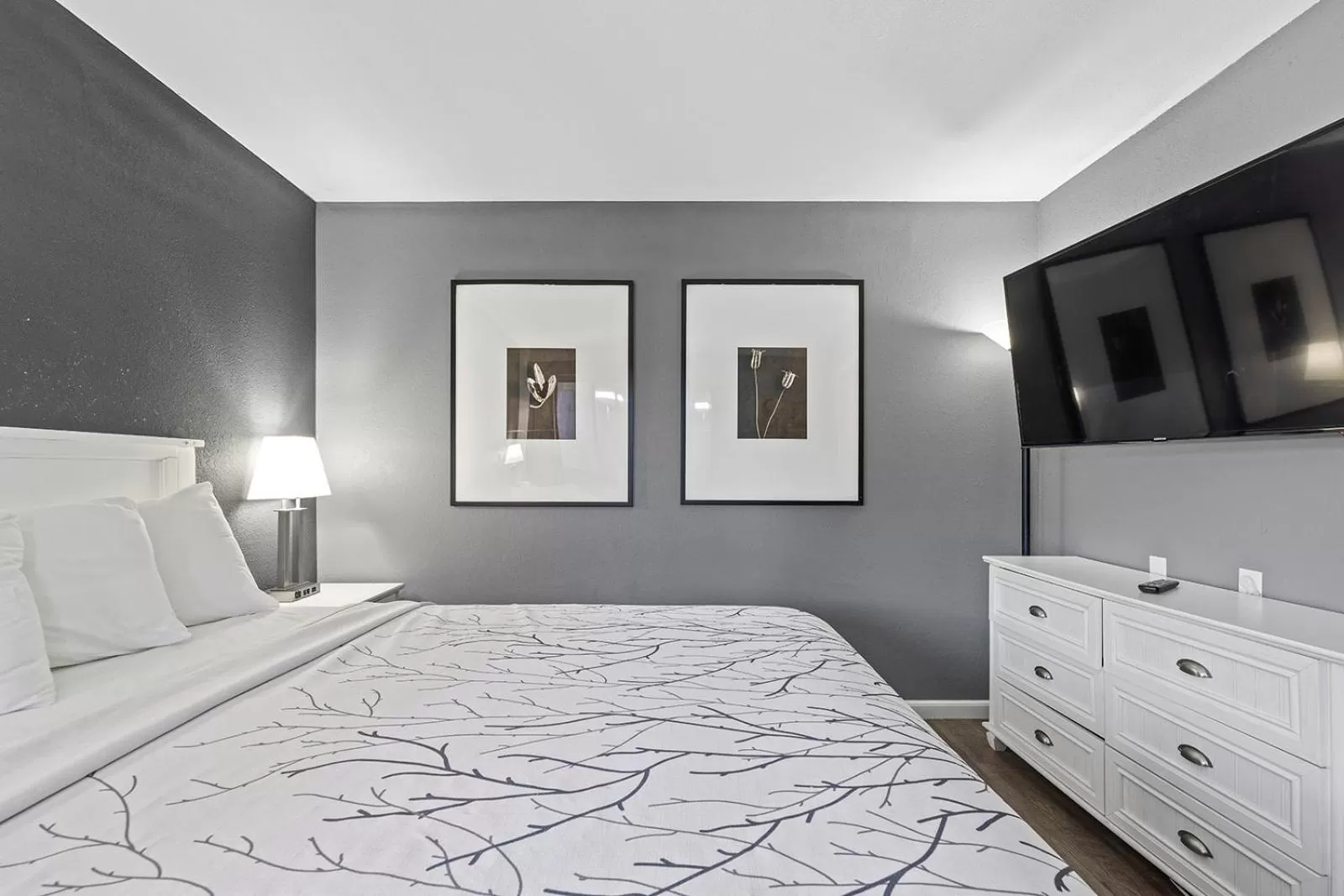 Bed in GreenTree Inn Prescott Valley