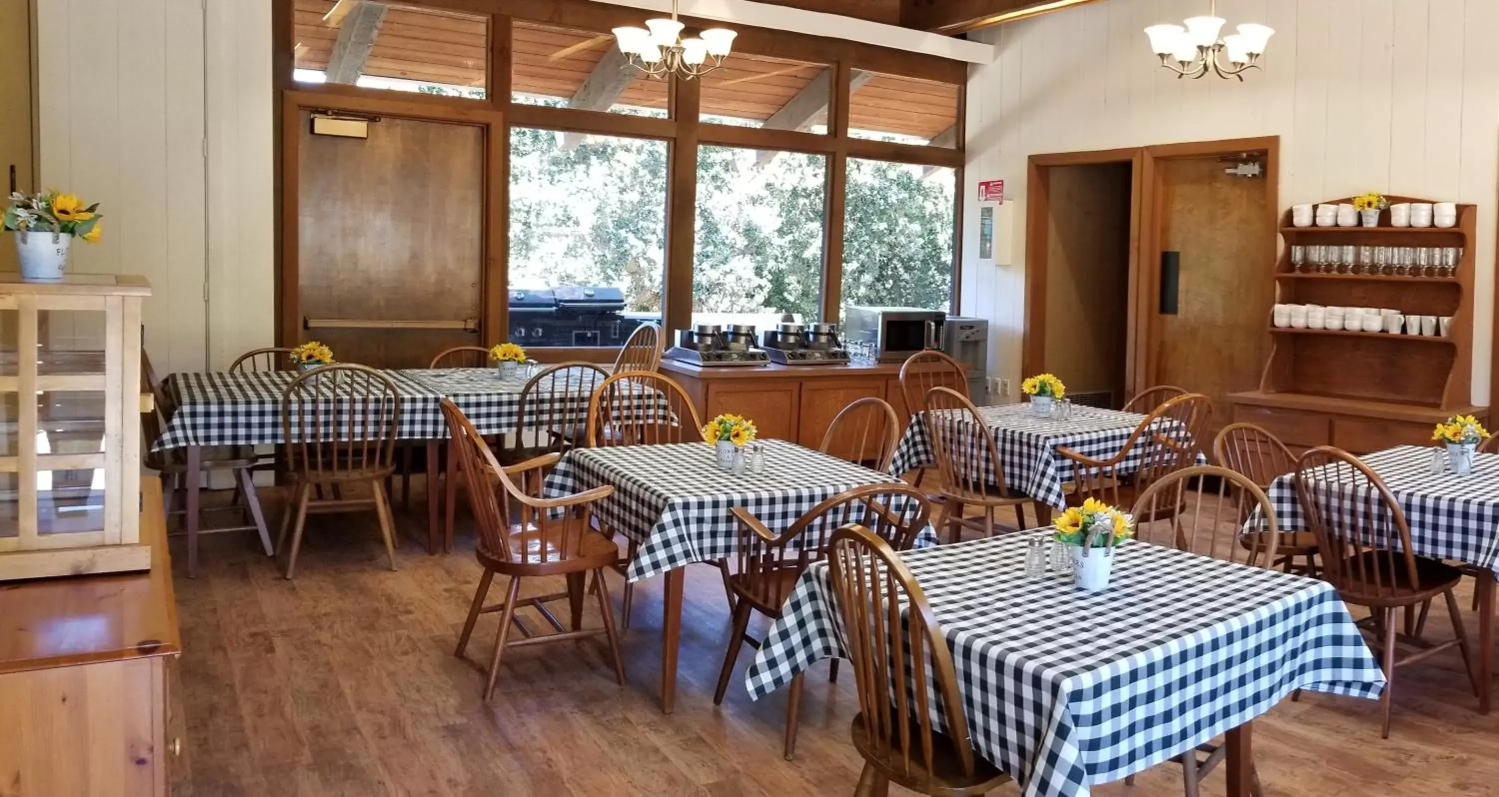 Breakfast, Restaurant/Places to Eat in Carmel Valley Lodge