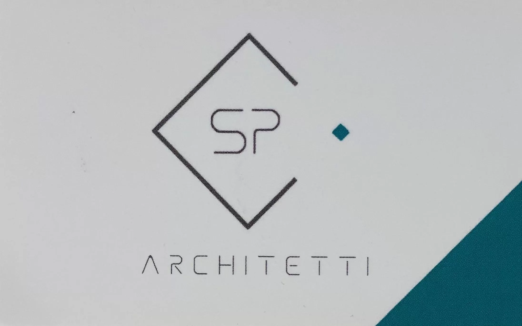 Logo/Certificate/Sign in Starhost - PETIT B&B