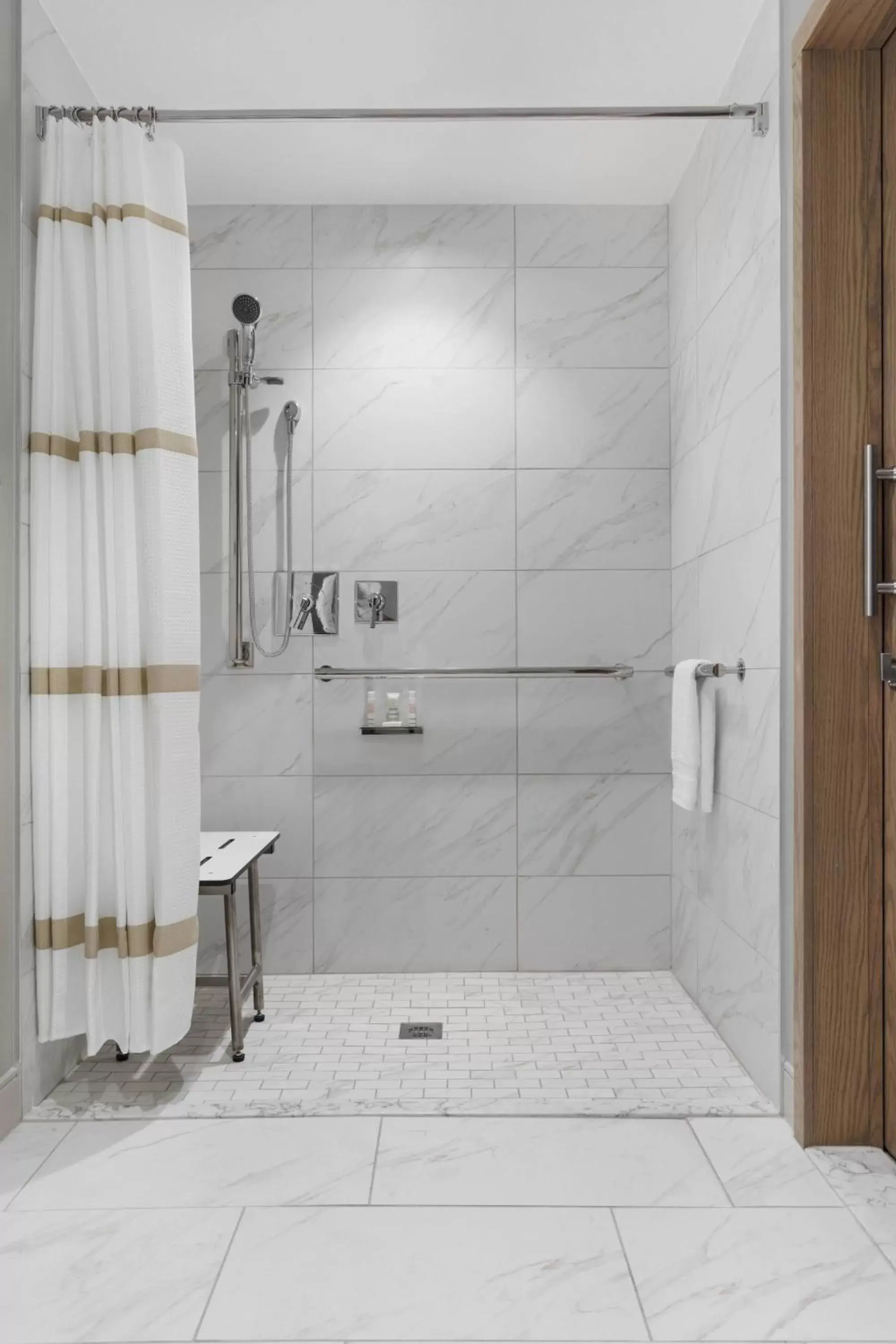 Bathroom in Marriott Virginia Beach Oceanfront Resort