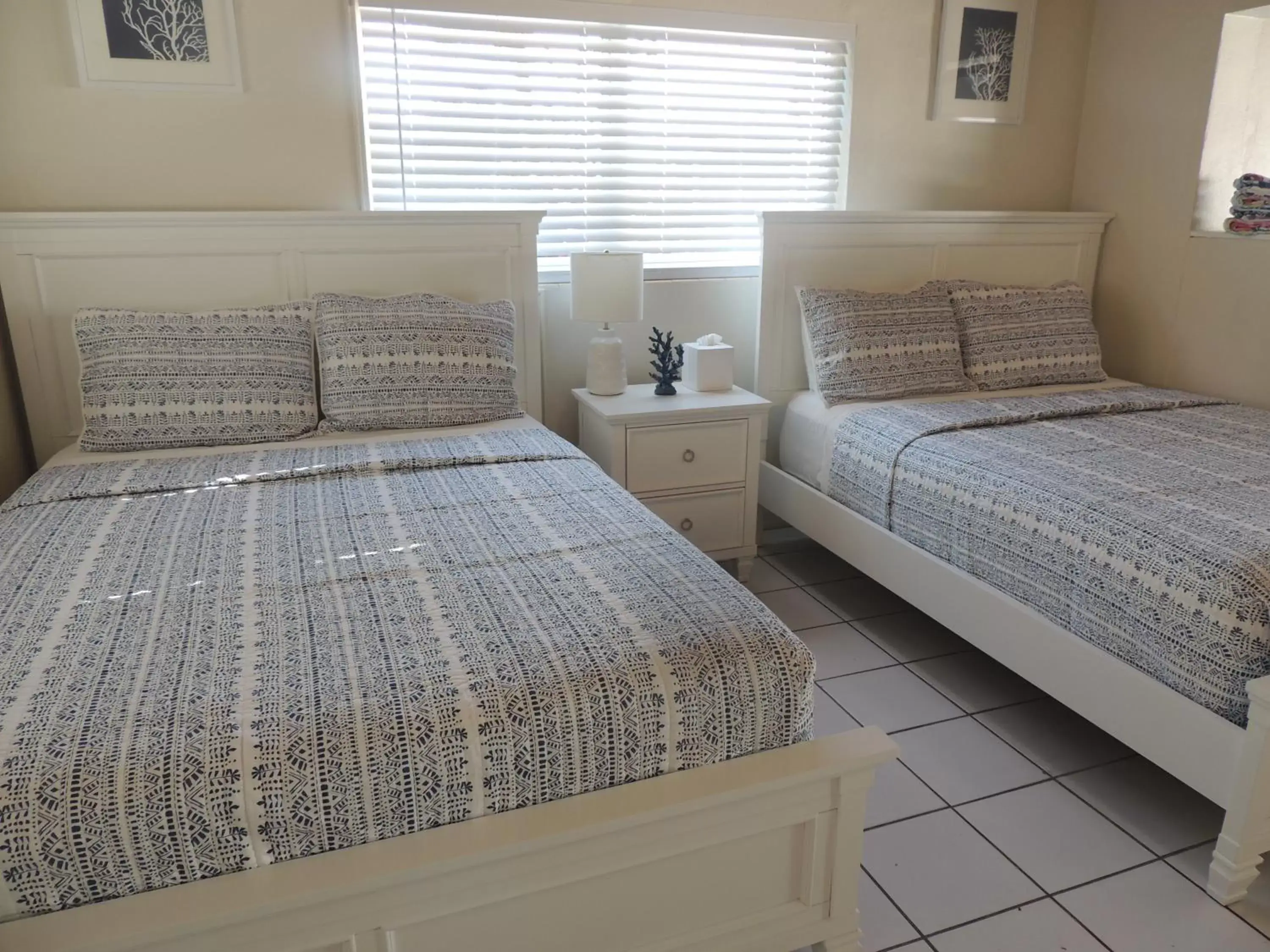 Family Junior Suite - Accessible in Sands of Islamorada Family Junior Suite - Accessible in Sands of Islamorada