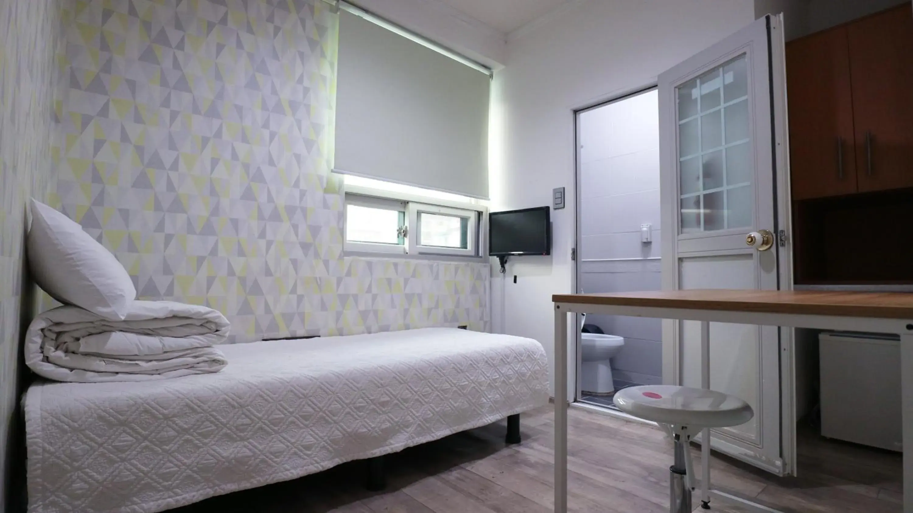 Bed in Hostel Korea Original