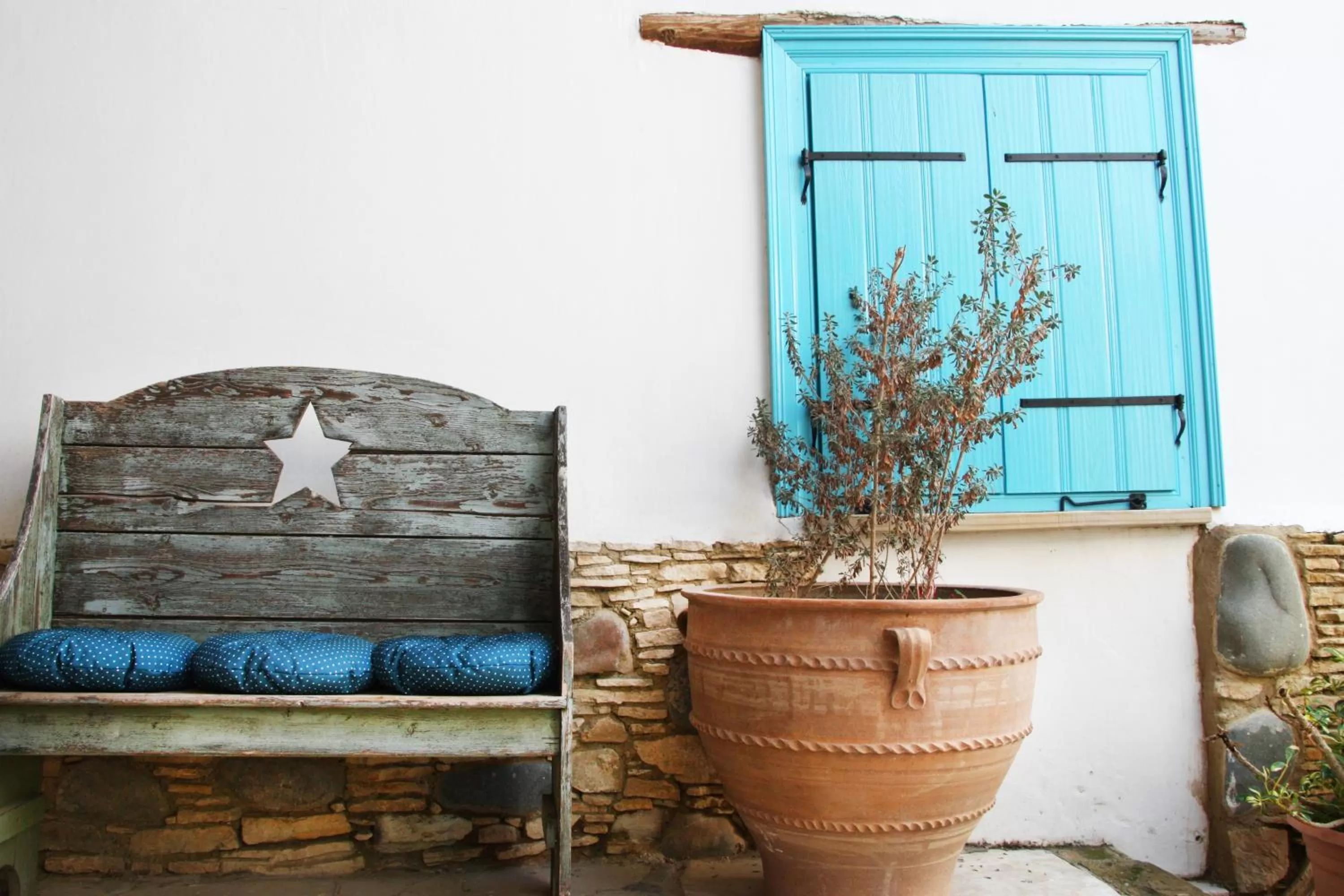 Seating area in Aperanti Agrotourism