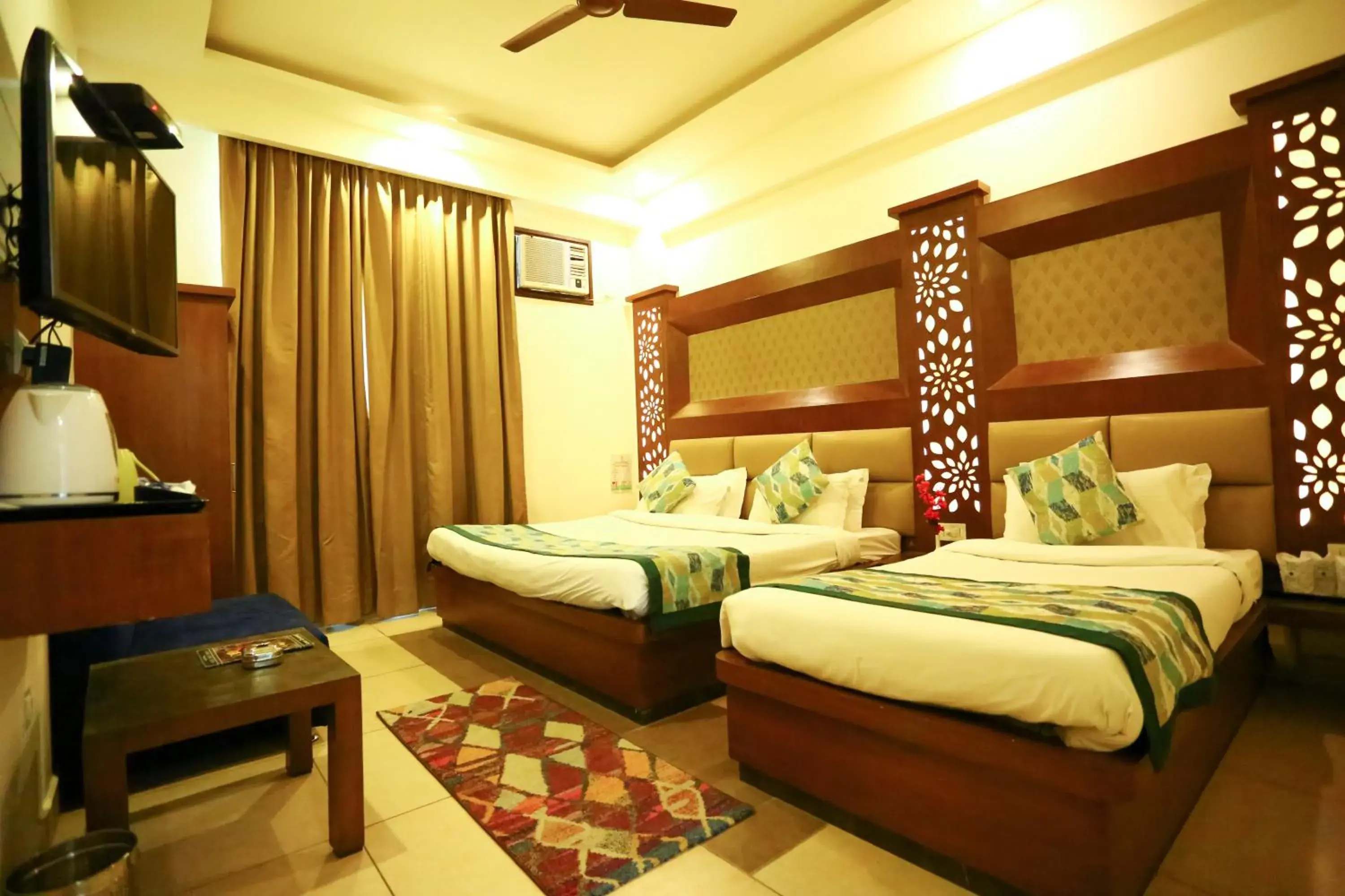 Bed in Hotel Shree Hari Niwas