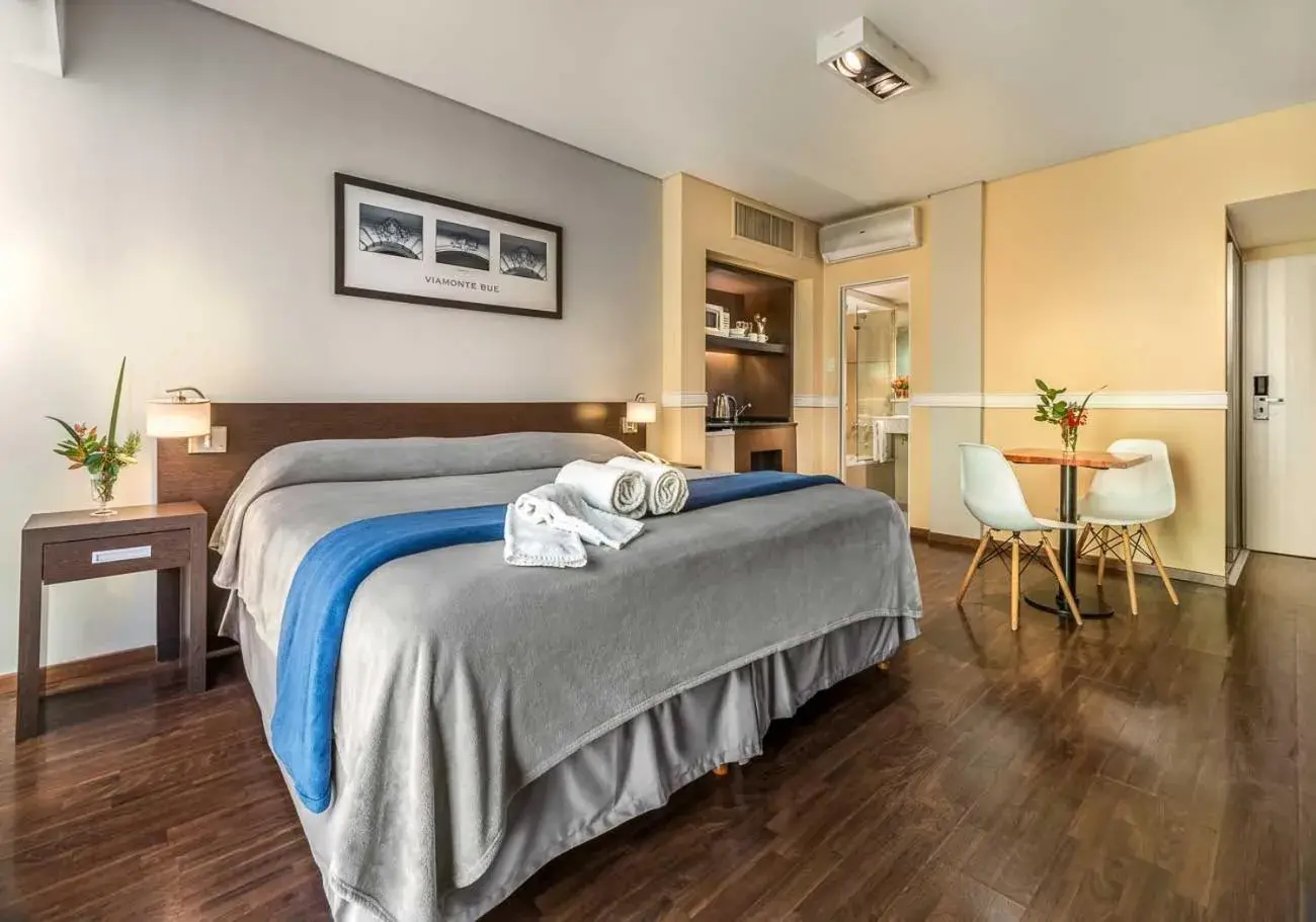 Bedroom, Bed in Up Viamonte Hotel Bedroom, Bed in Up Viamonte Hotel