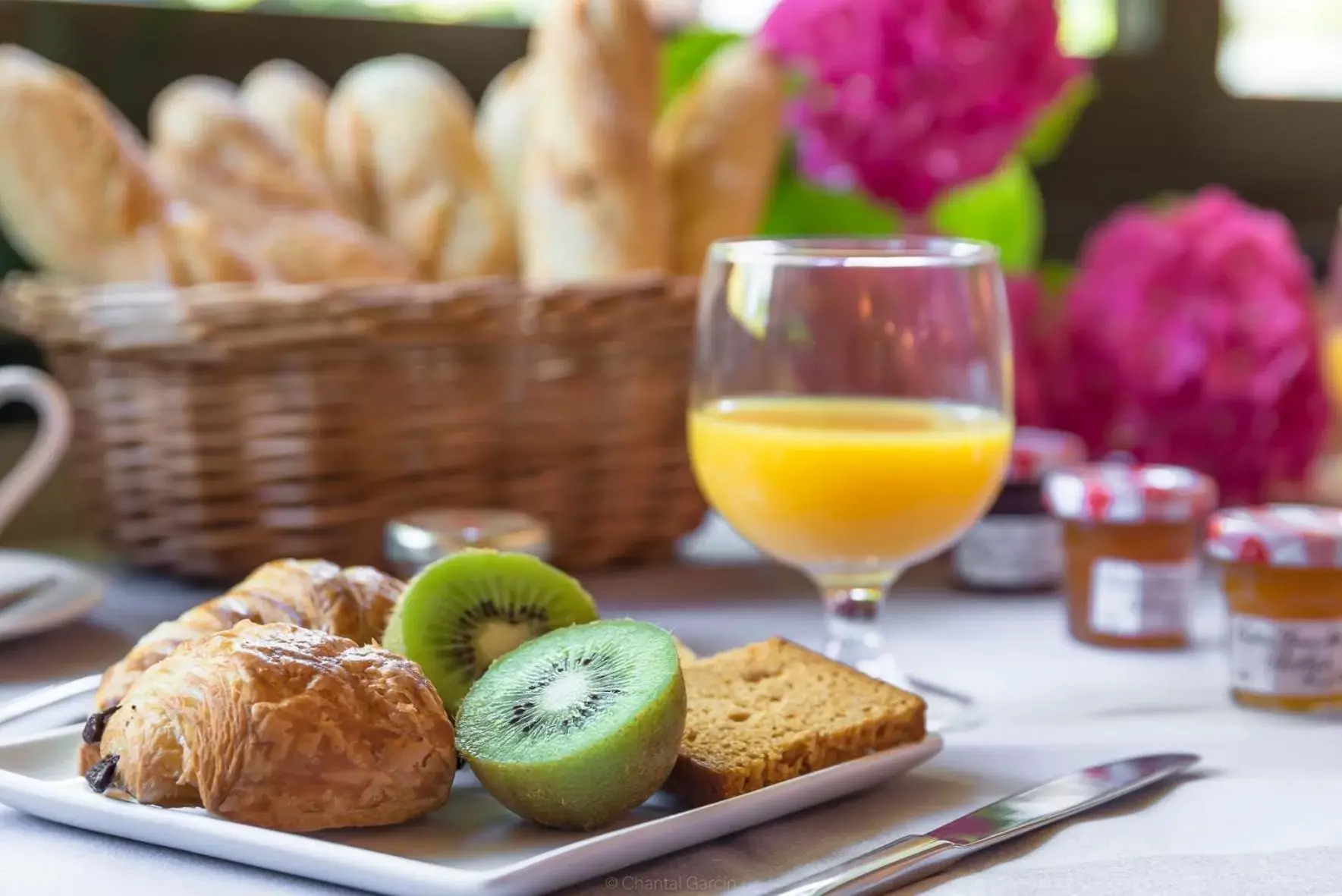 Food and drinks in Hôtel du Parc