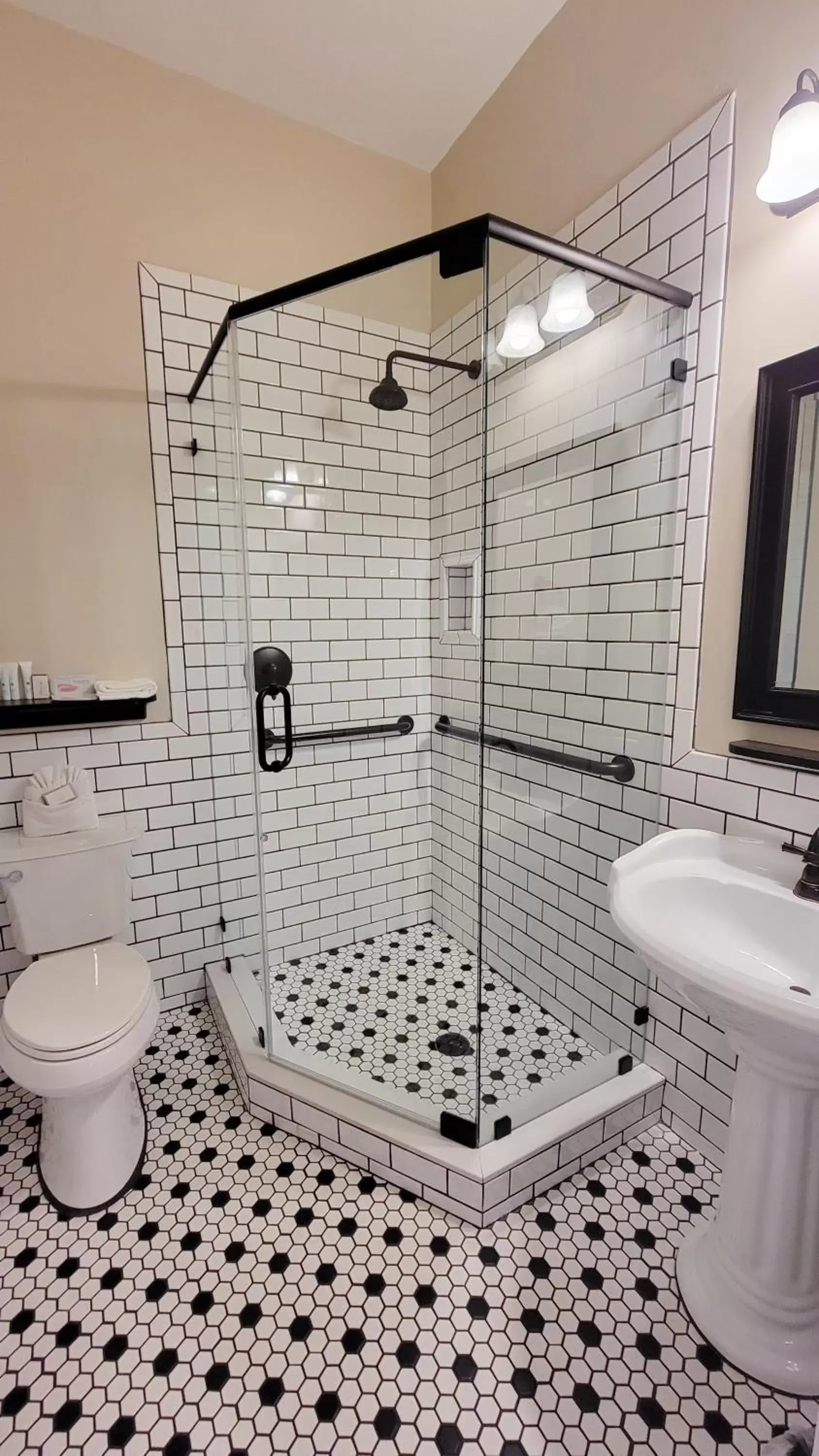 Bathroom in La Pensione Inn - Adult Exclusive
