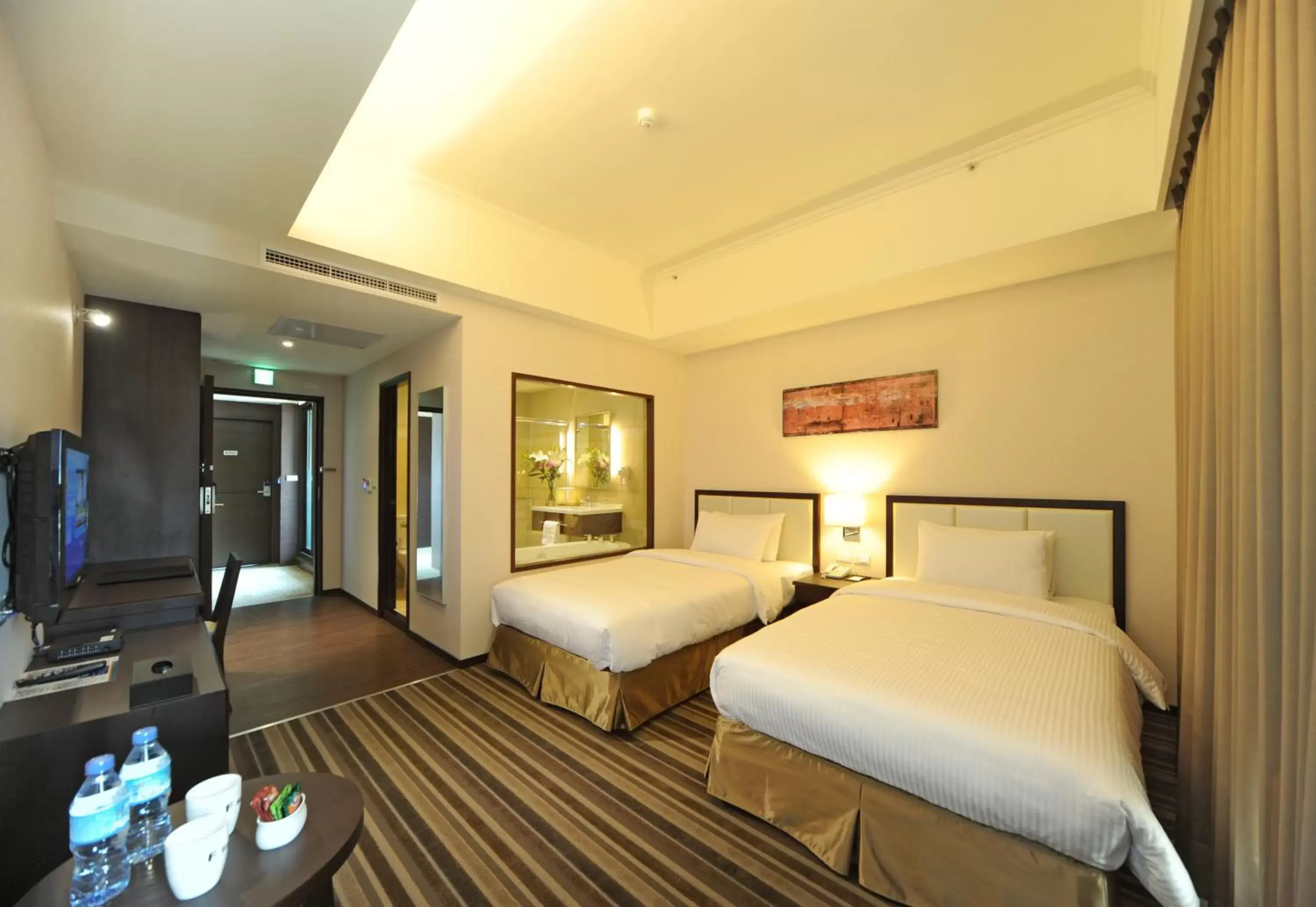 Photo of the whole room, Bed in F Hotel - Hualien