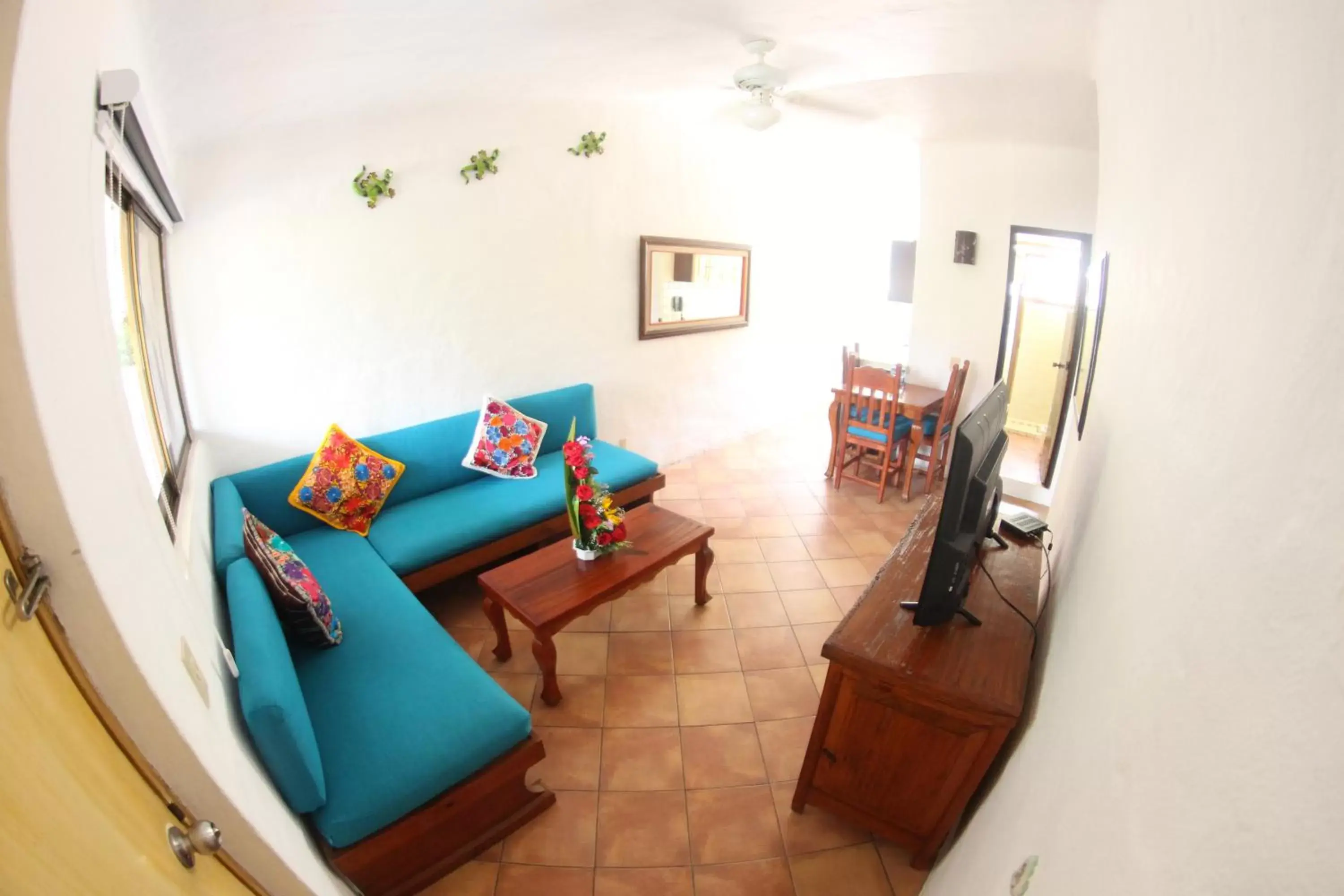 Living room, Seating Area in Hotel Casa Iguana Mismaloya