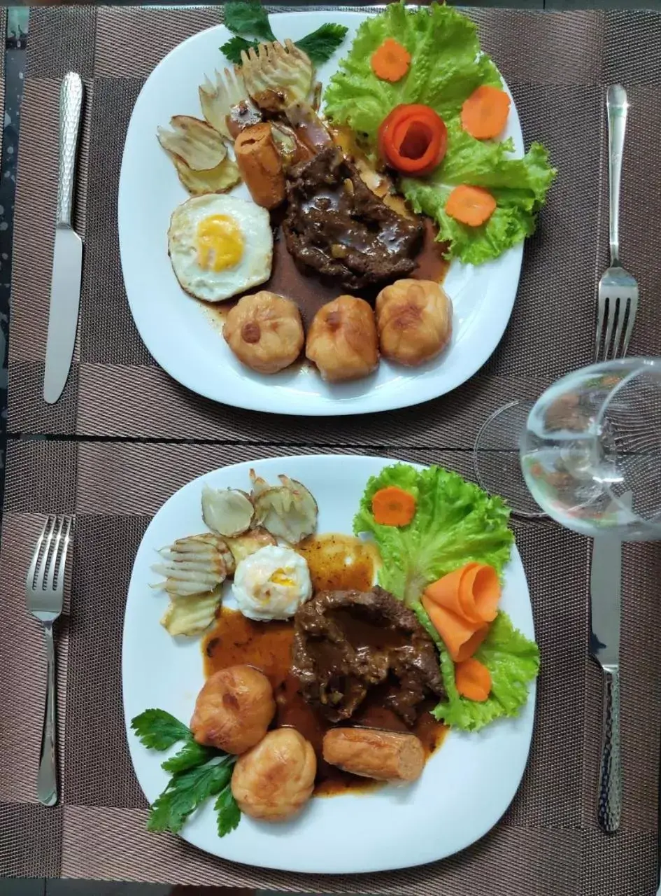 Restaurant/places to eat in Mio Hotel Restaurant/places to eat in Mio Hotel