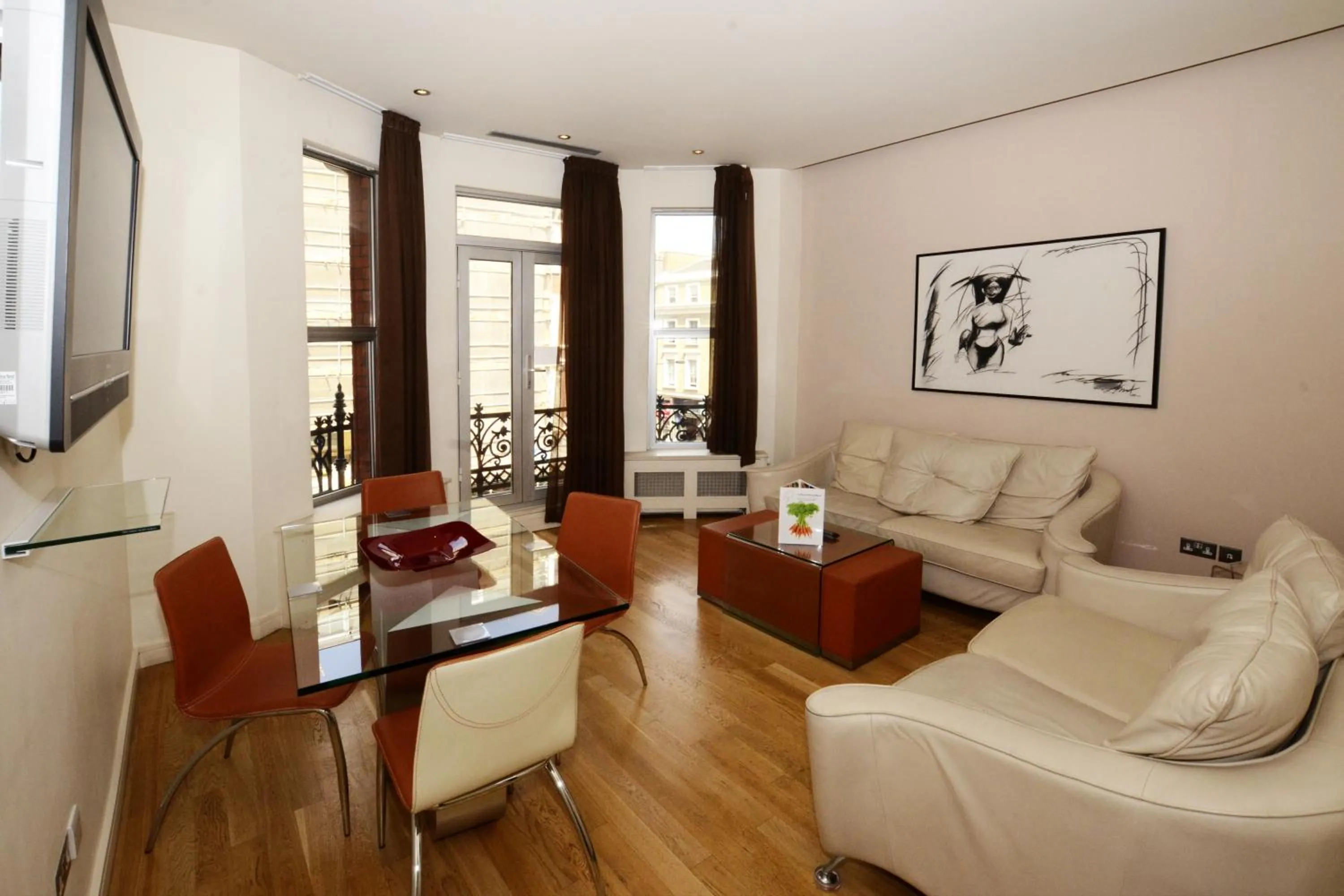 Day in The Harrington - Gloucester Road - 1 Harrington Gardens