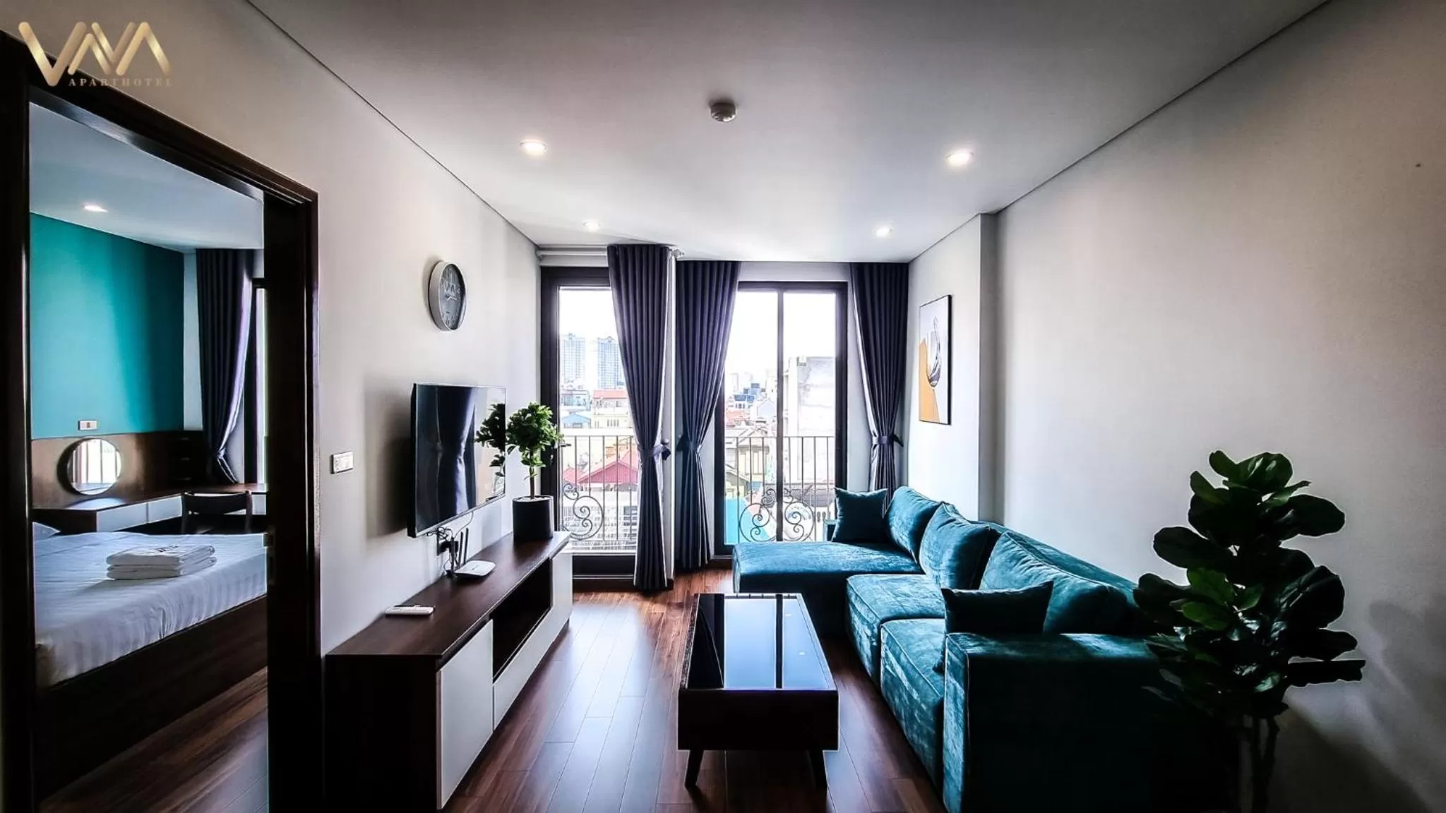 Living room, Bed in VNAHOMES APARTHOTEL