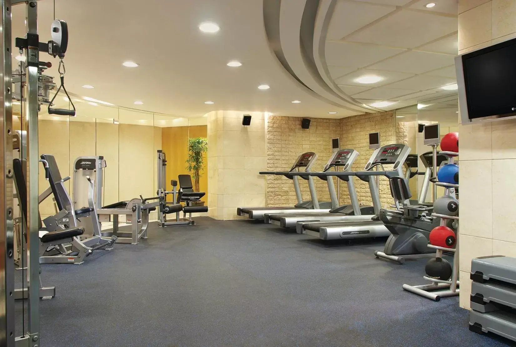 Fitness centre/facilities, Fitness Center/Facilities in New Coast Hotel Manila (formerly New World Manila Bay Hotel)