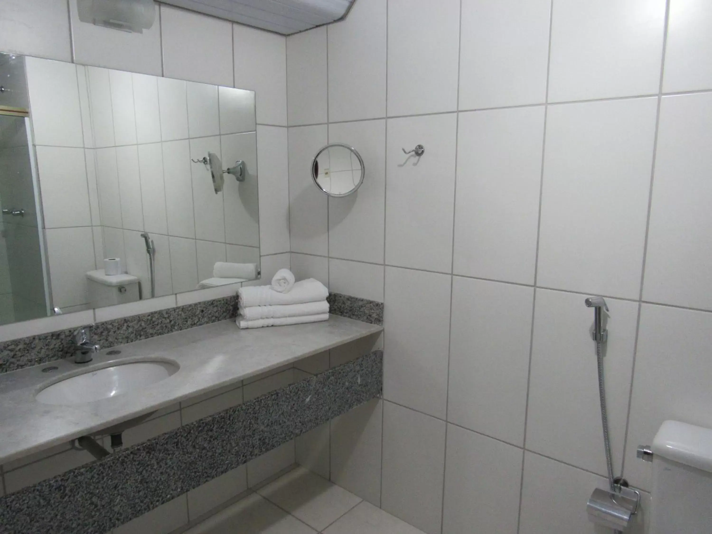 Bathroom in Nacional Inn Campinas Trevo