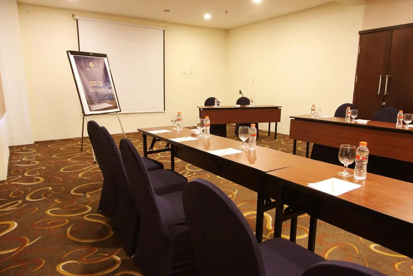 Business Area/Conference Room in Namira Syariah Hotel Surabaya