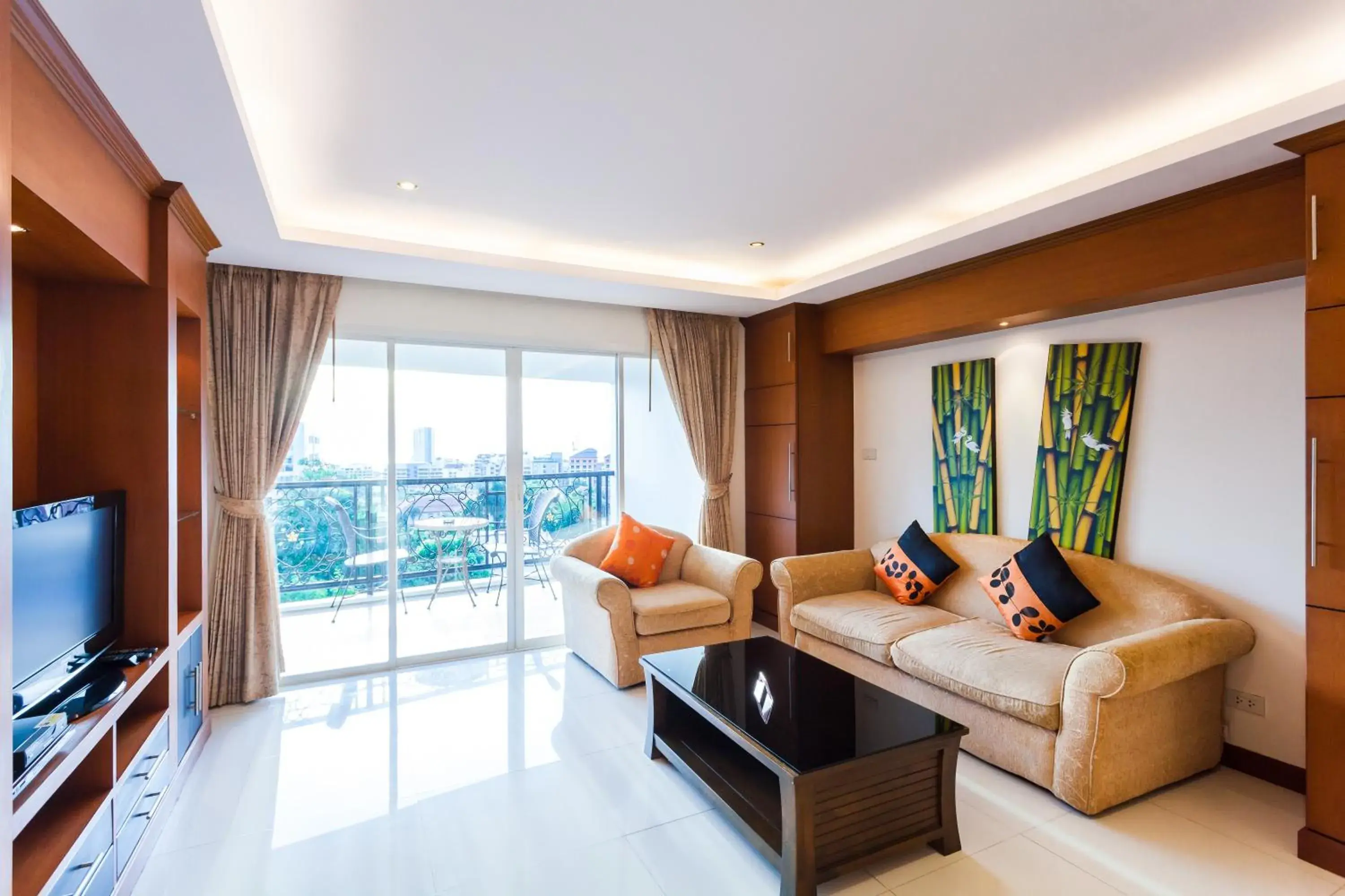 Living room, Seating Area in Tara Court Hotel