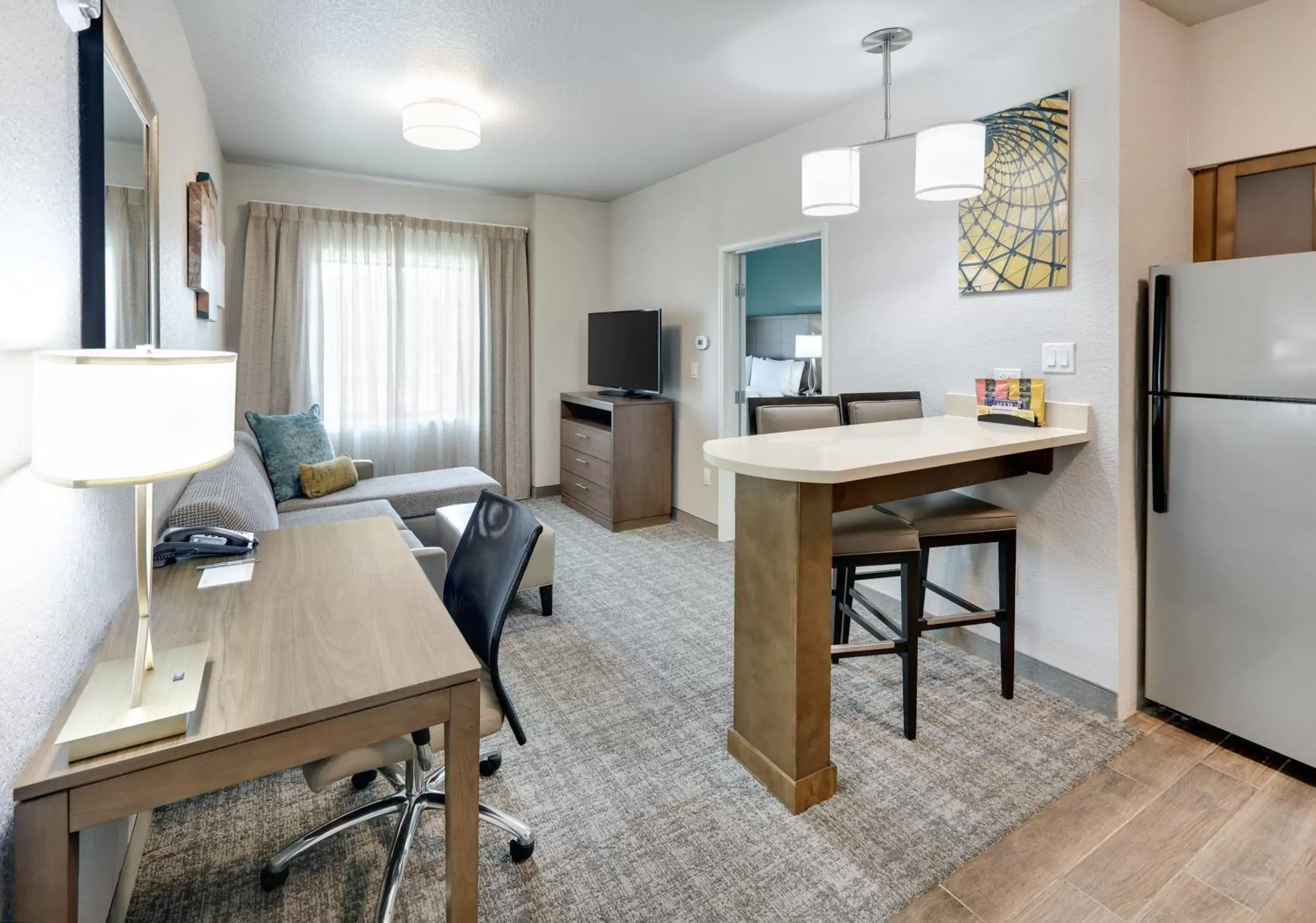 Photo of the whole room, Dining Area in Staybridge Suites - San Antonio - Schertz, an IHG Hotel