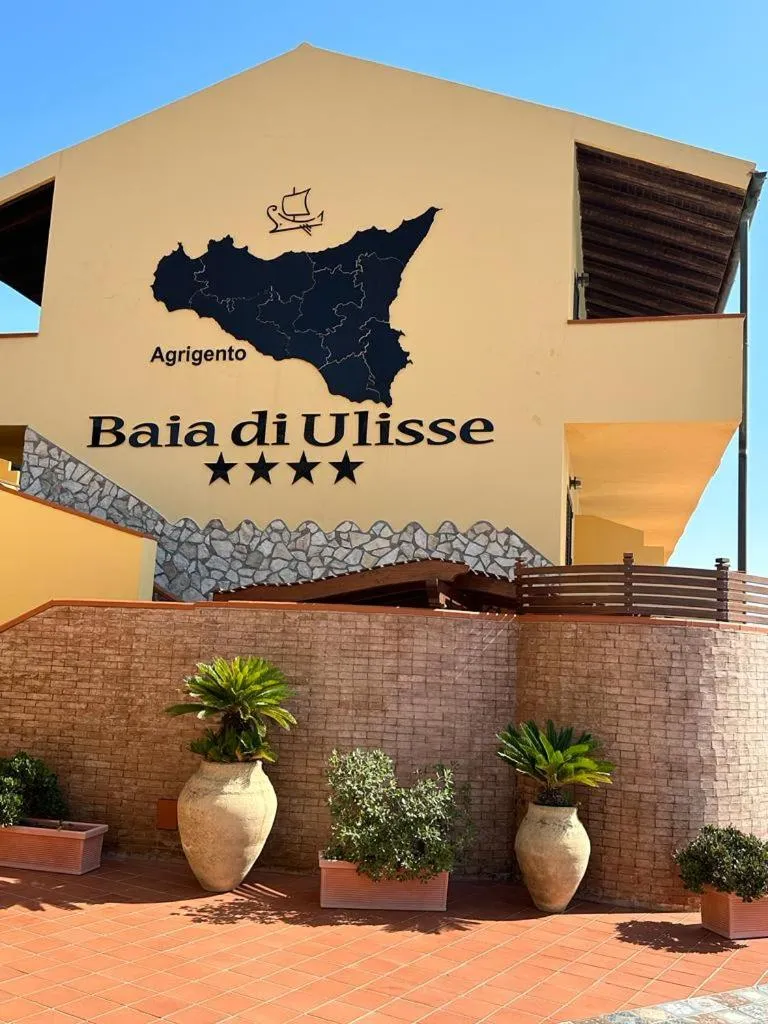 Property building in Baia Di Ulisse Wellness & Spa