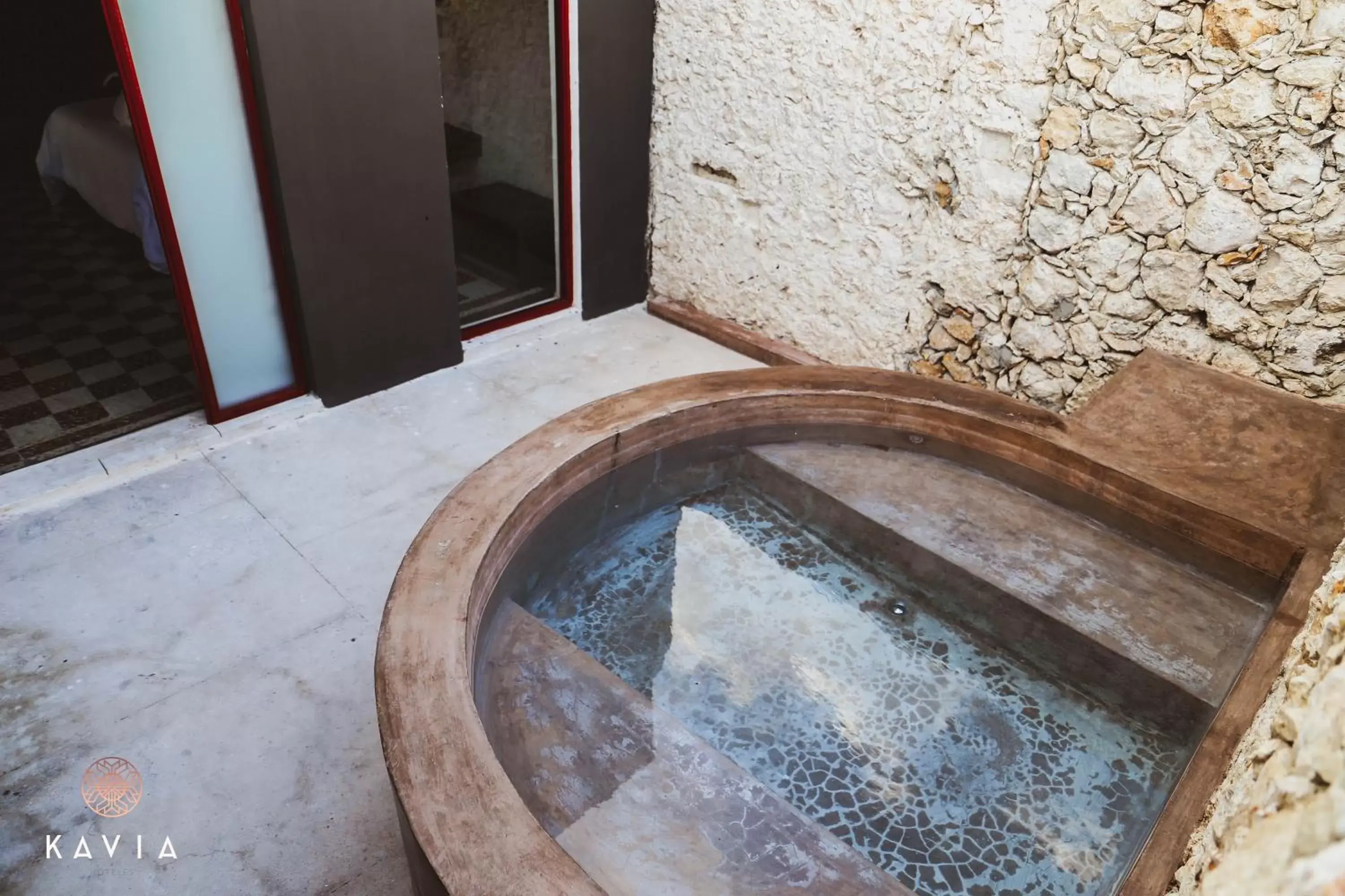 Swimming pool in Hotel Urban Swimming pool in Hotel Urban