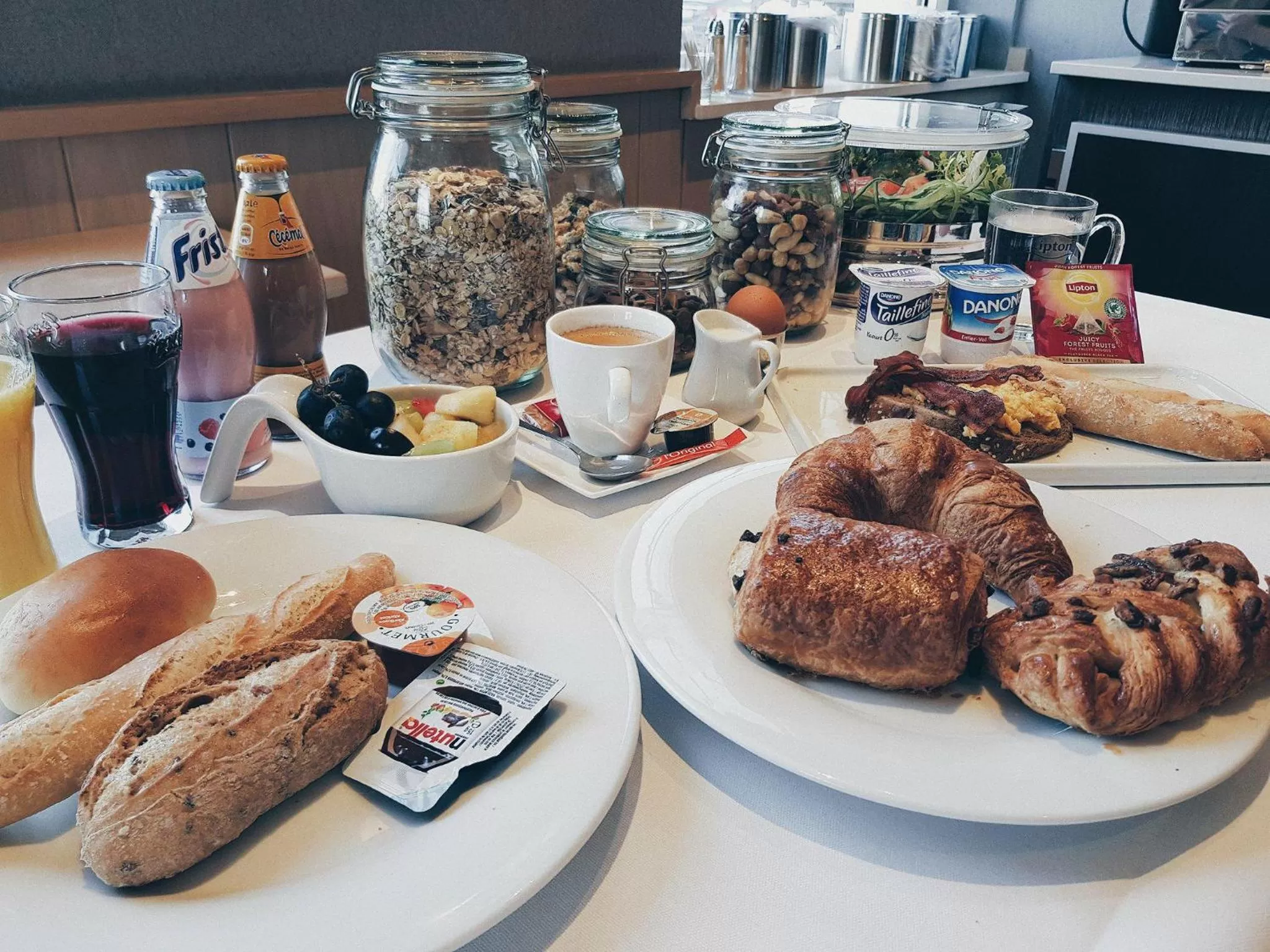 Breakfast in Biznis Hotel