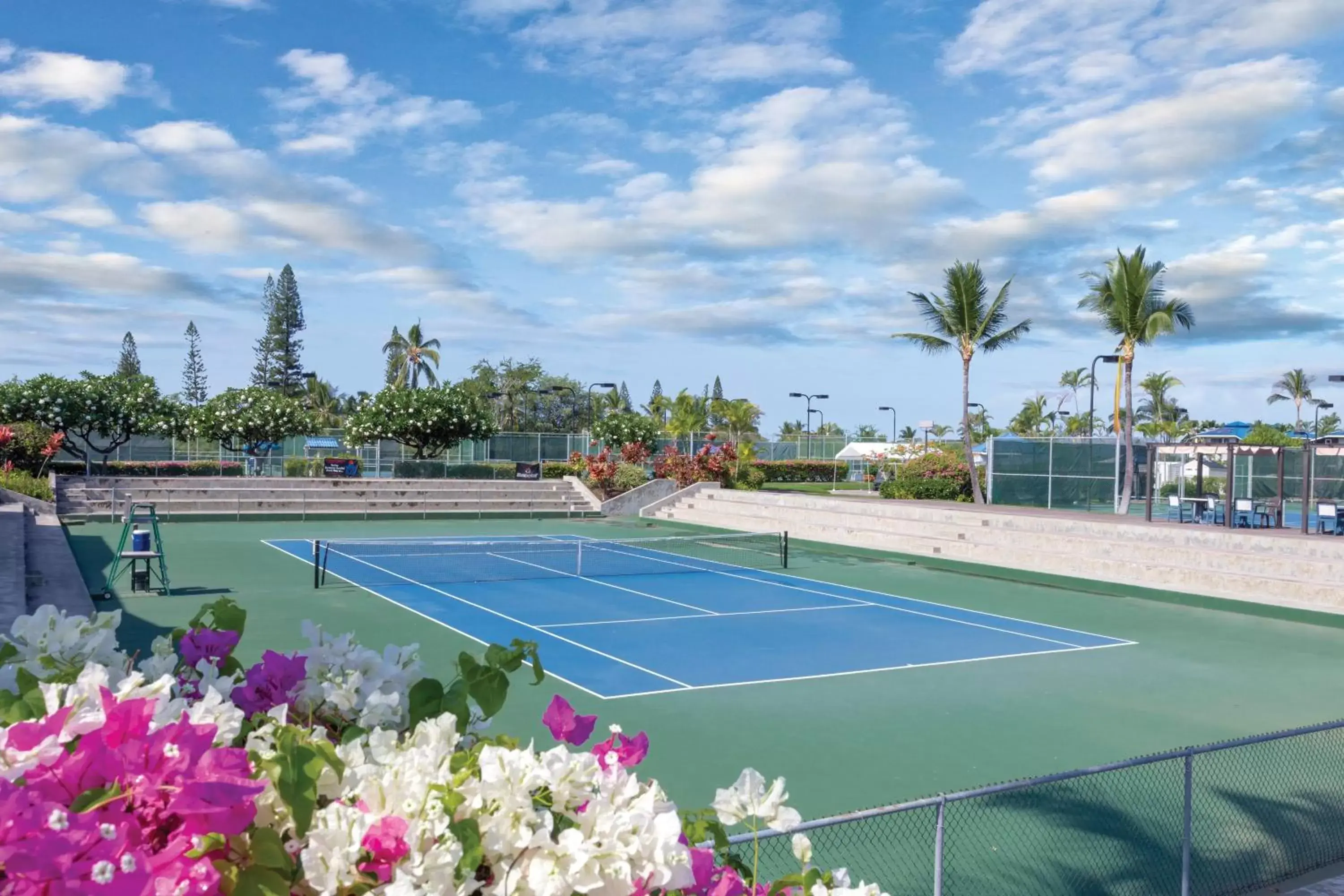 Tennis court, Tennis/Squash in Wyndham Mauna Loa Village